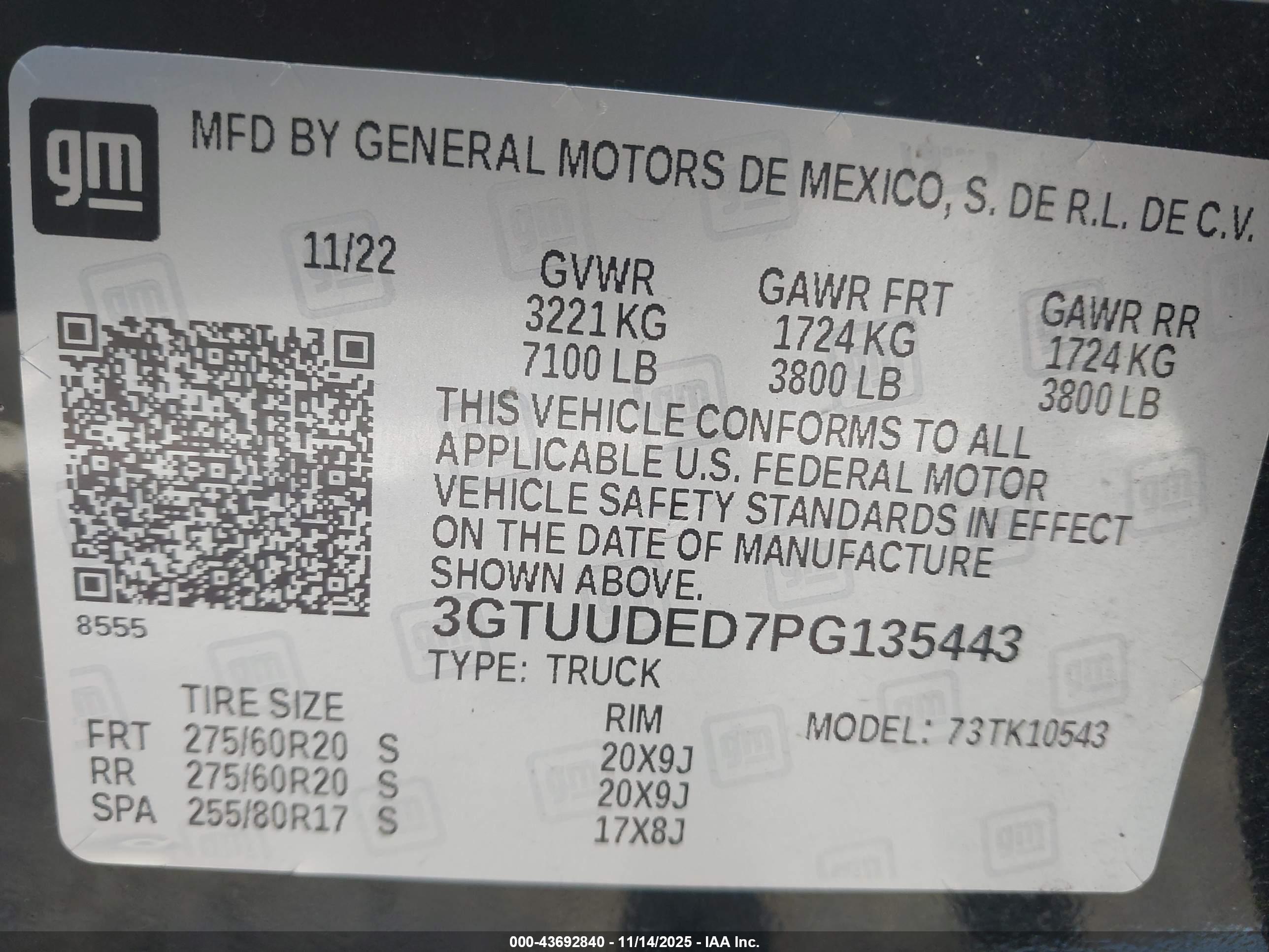 GMC SIERRA image 9