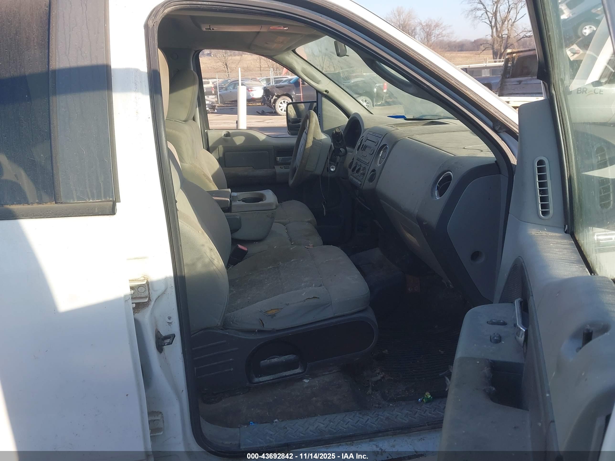 FORD F-150 image 5