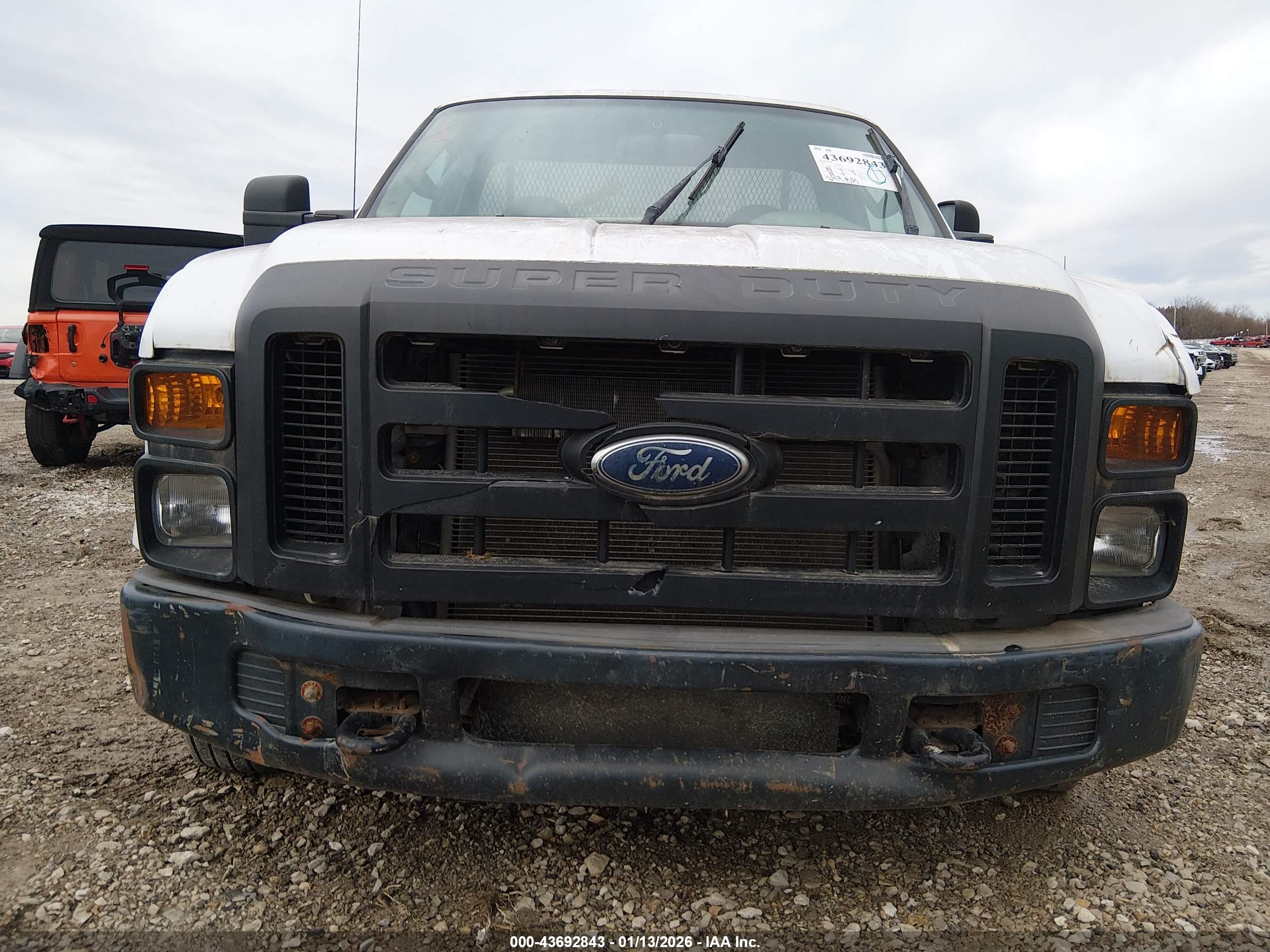 FORD F-250 image 6