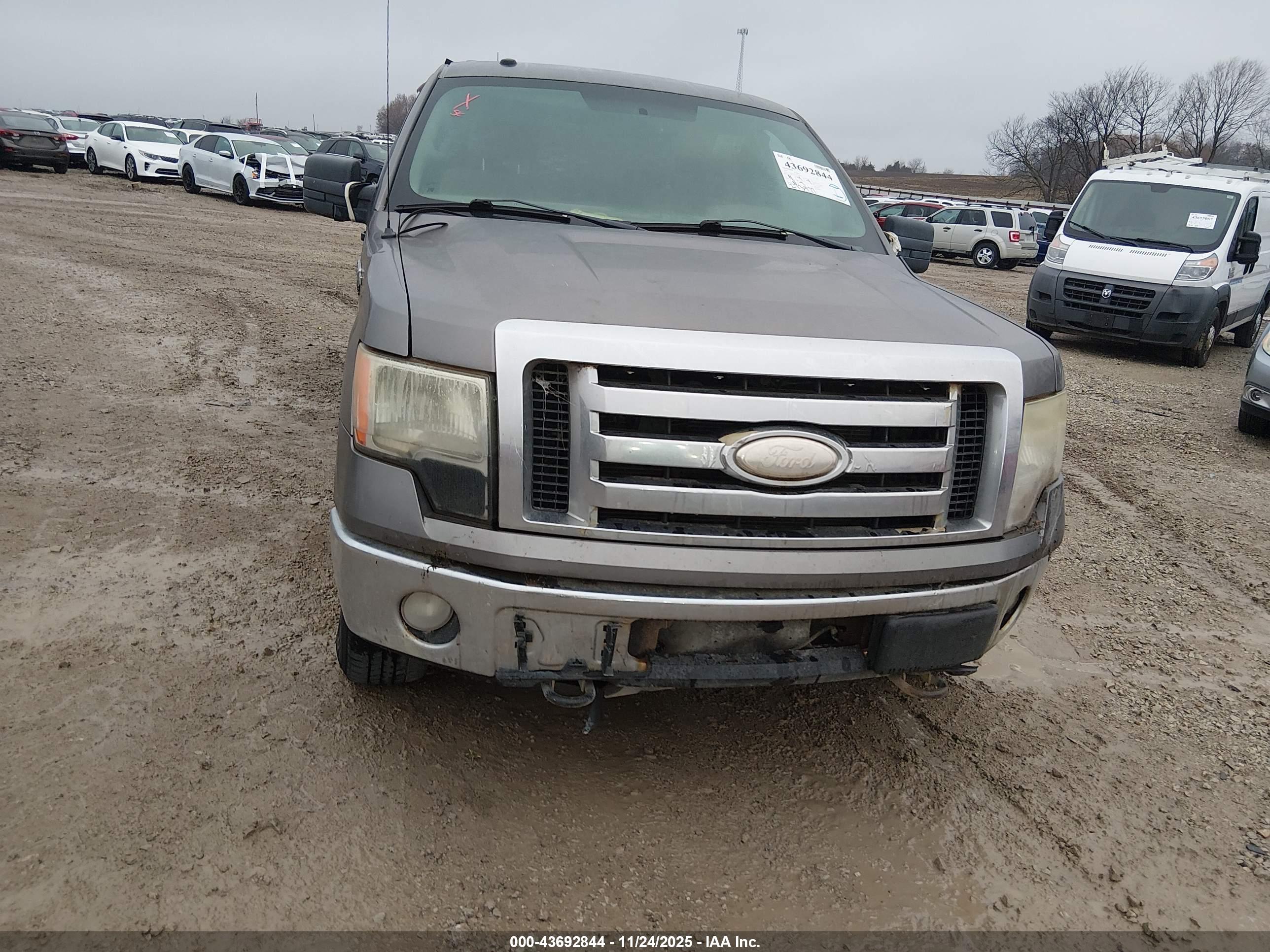 FORD F-150 image 6