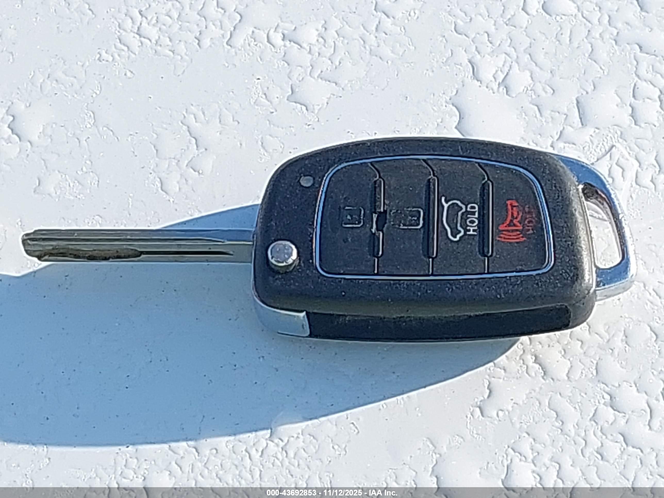 HYUNDAI SONATA image 11