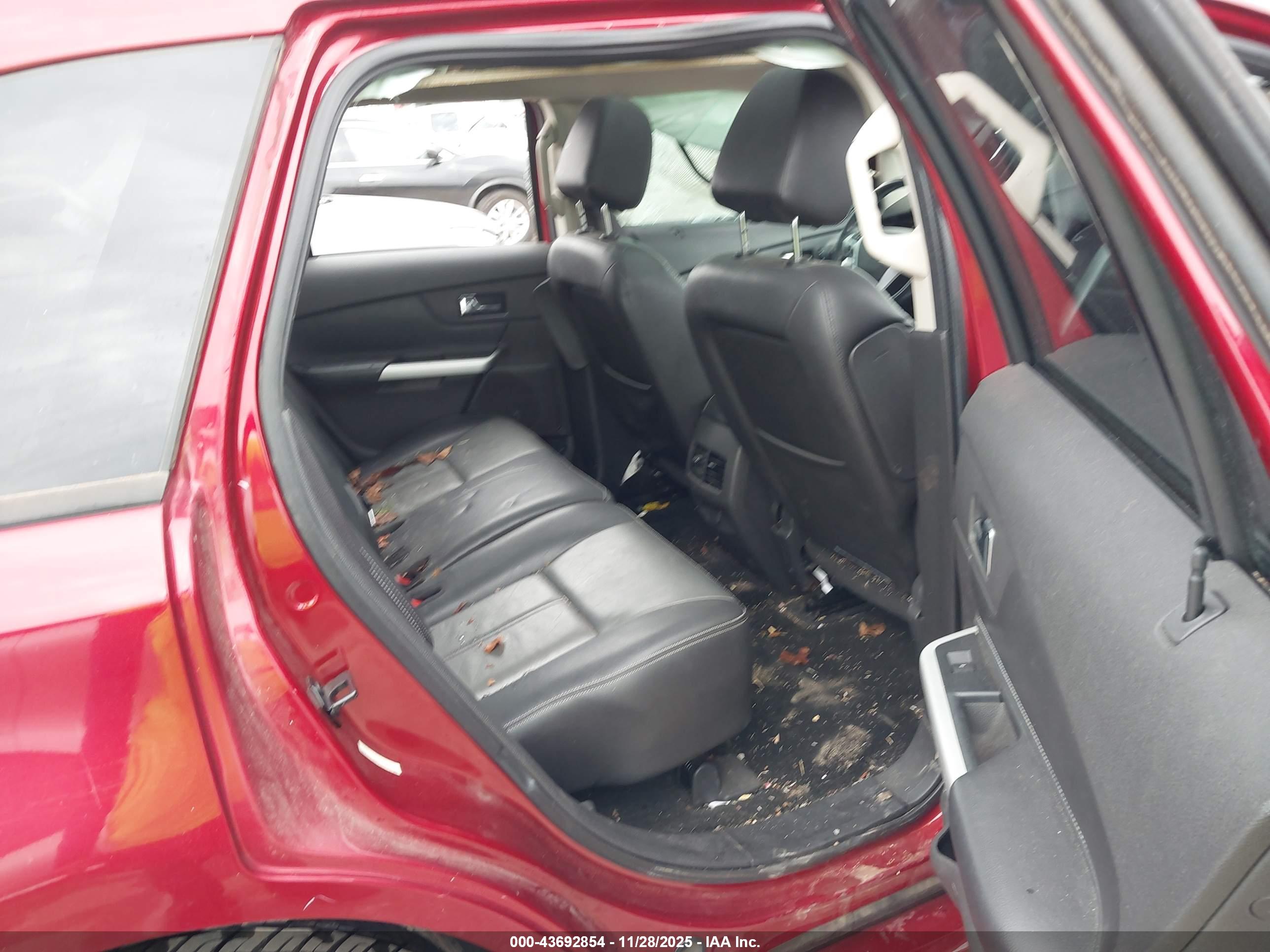 FORD EDGE image 8