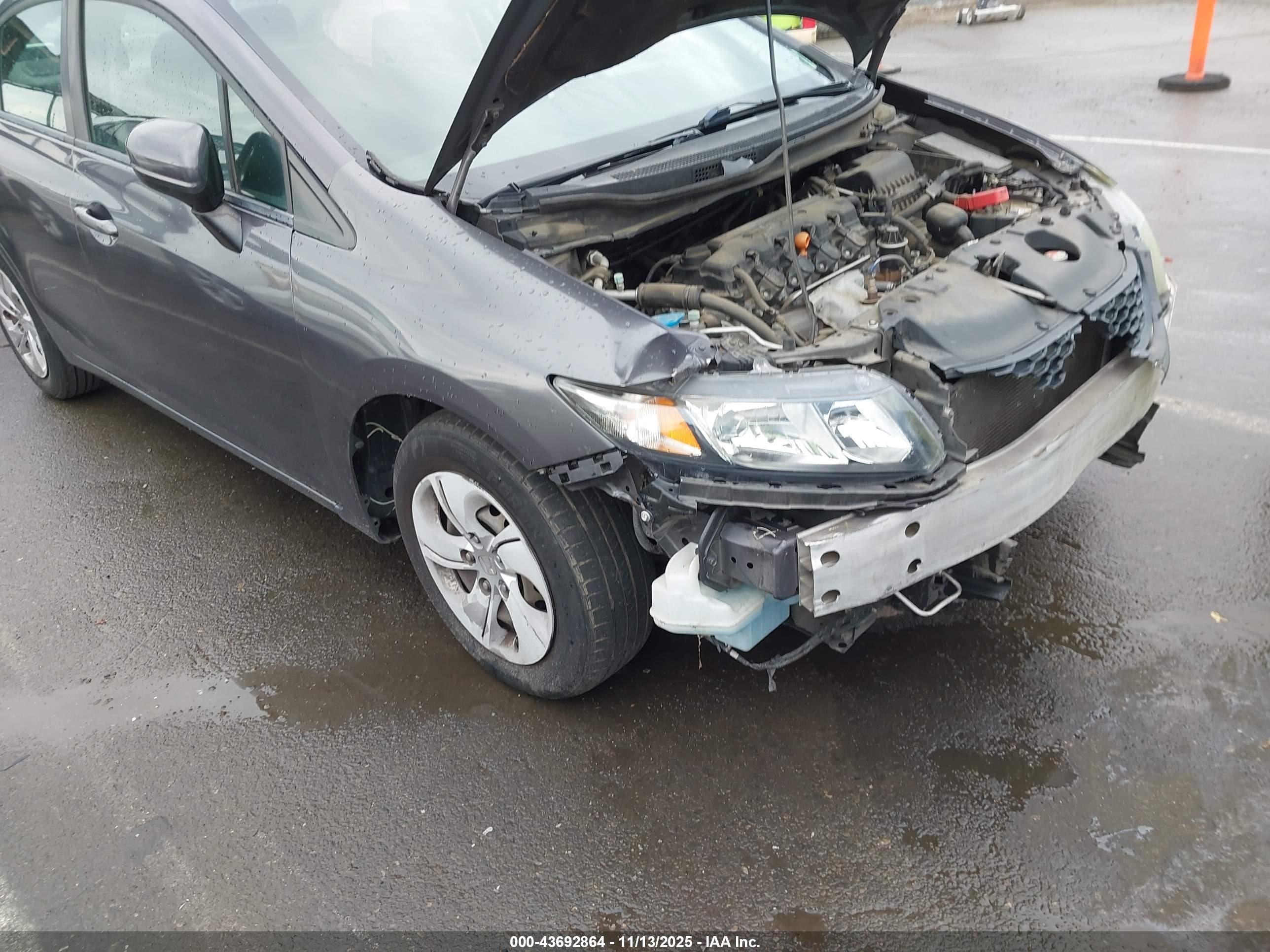 HONDA CIVIC image 6