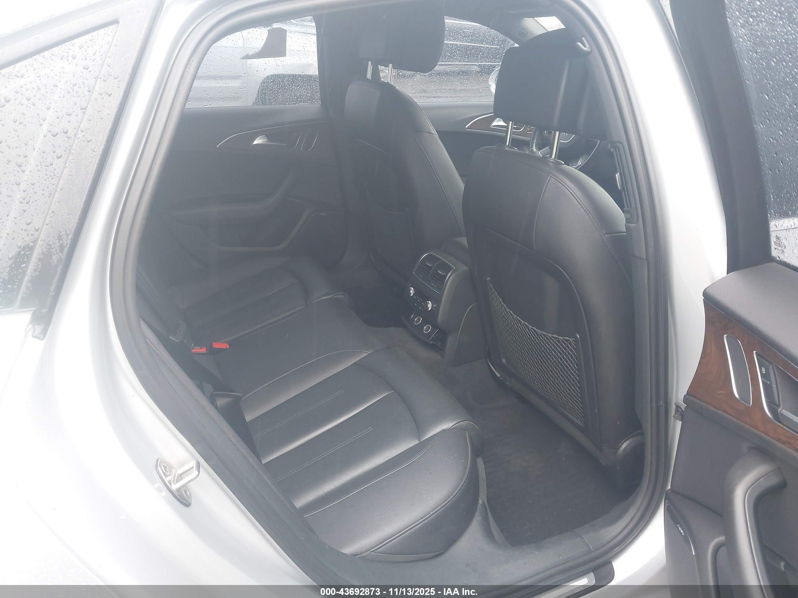 AUDI A6 image 8