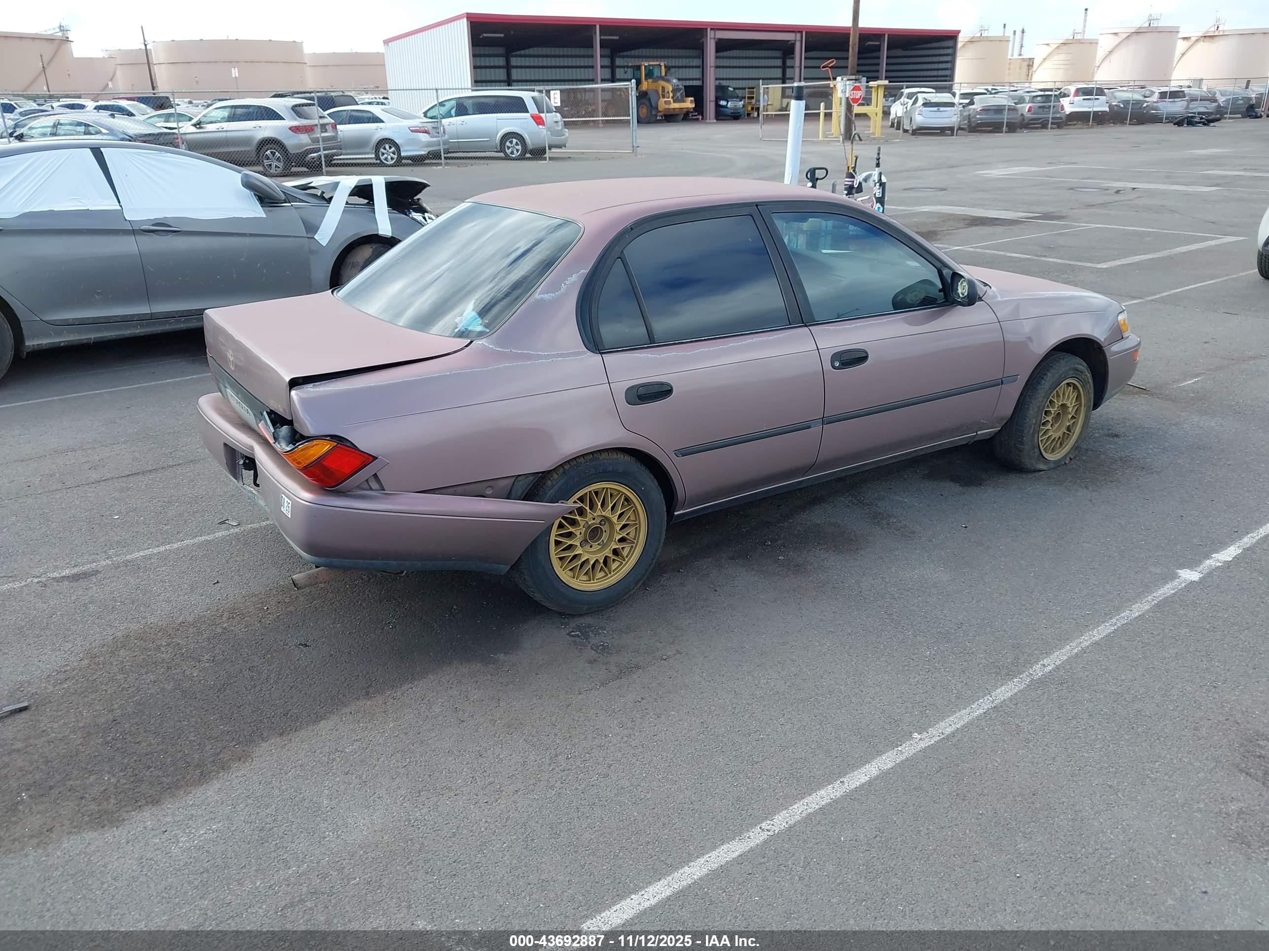 TOYOTA COROLLA image 4