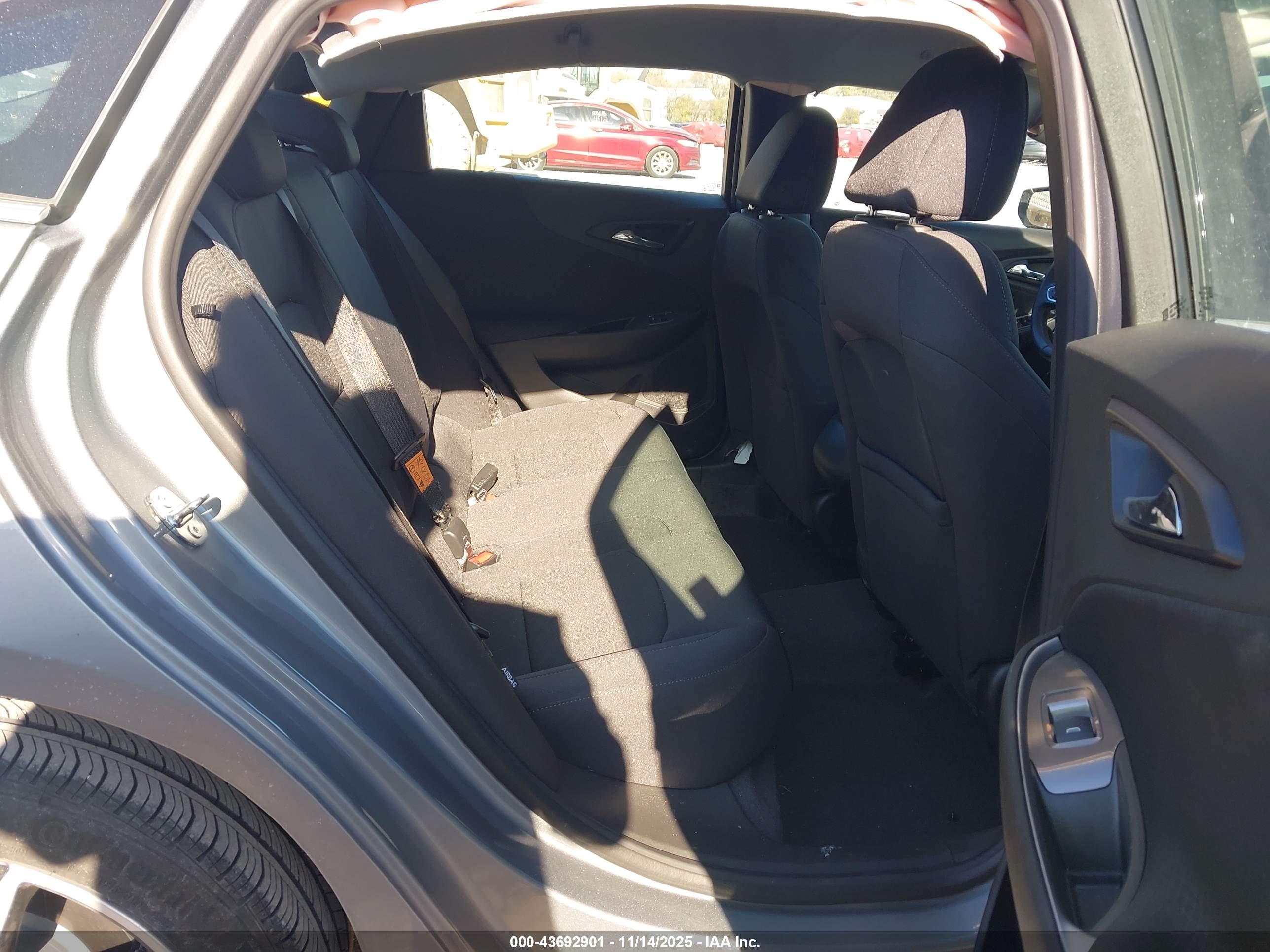 CHEVROLET MALIBU image 8