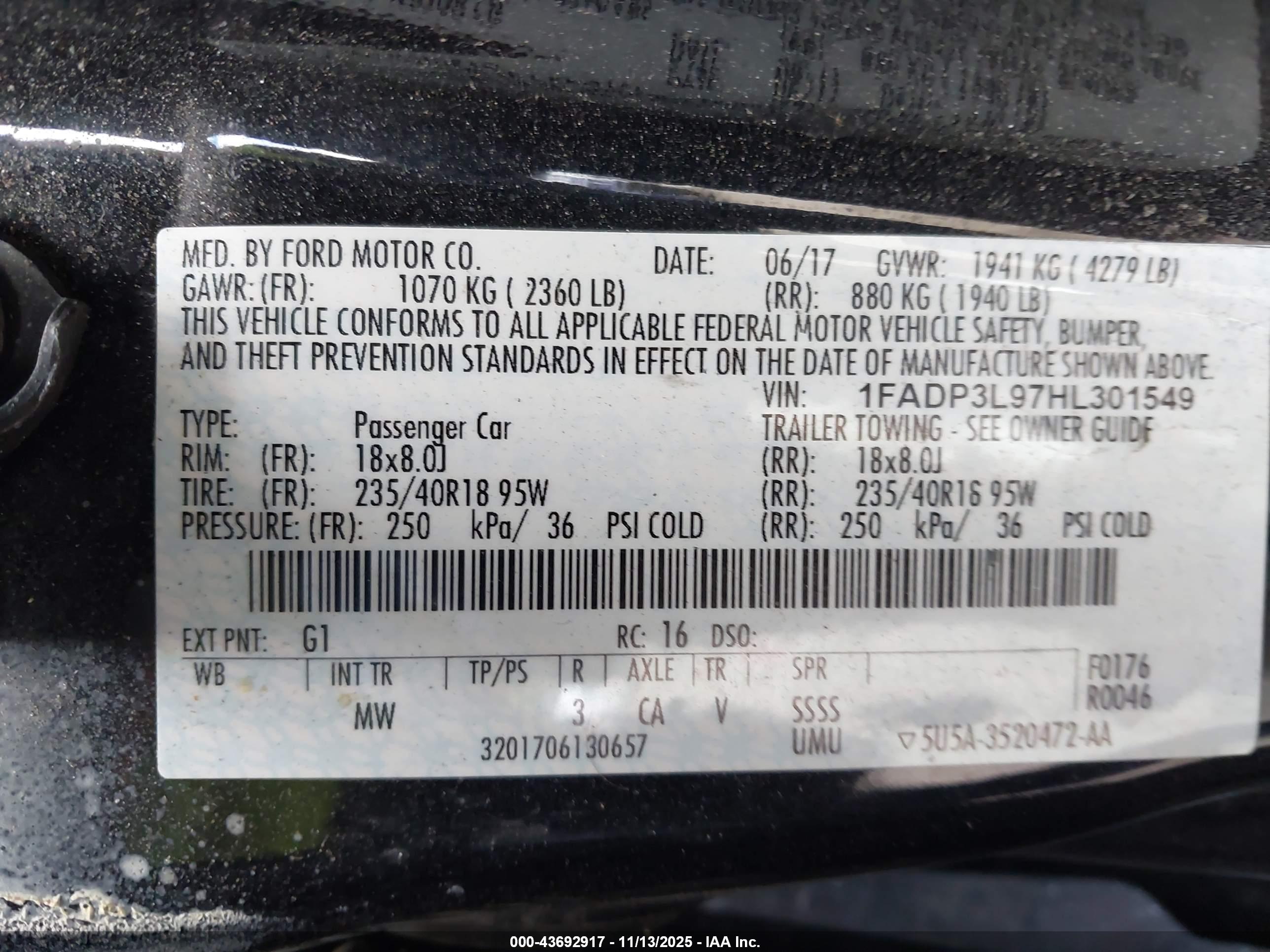 FORD FOCUS image 9