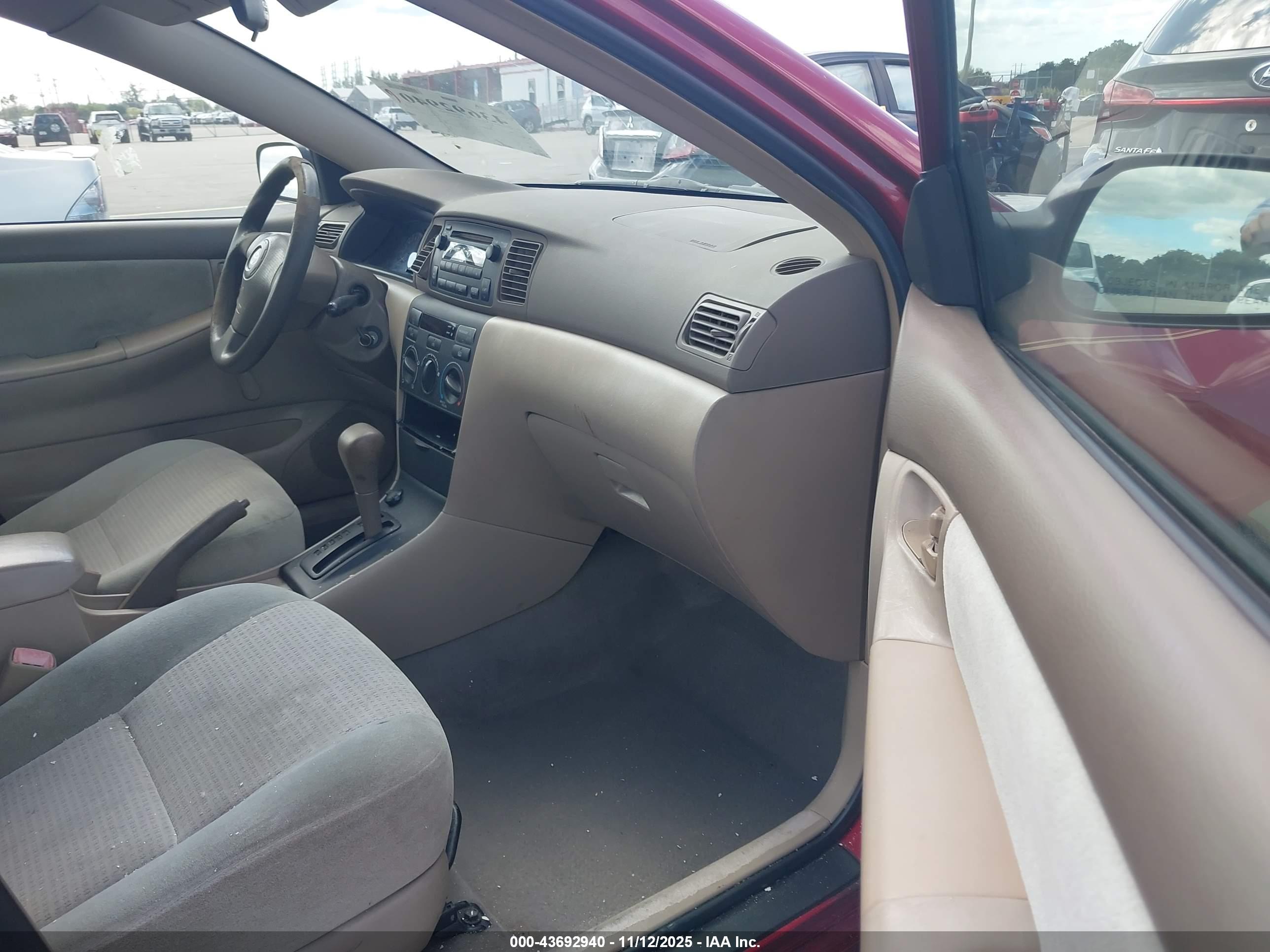 TOYOTA COROLLA image 5