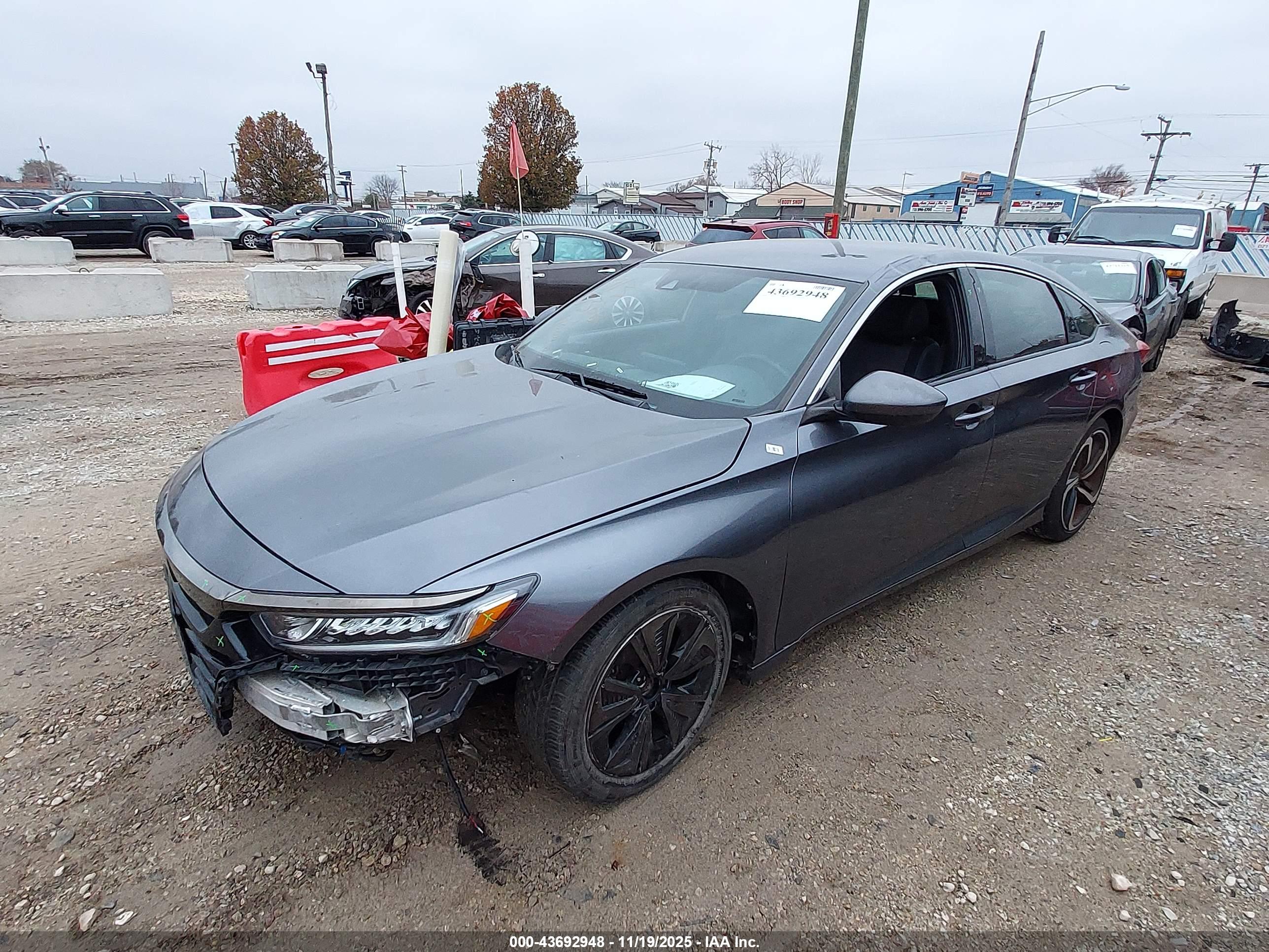 HONDA ACCORD image 2