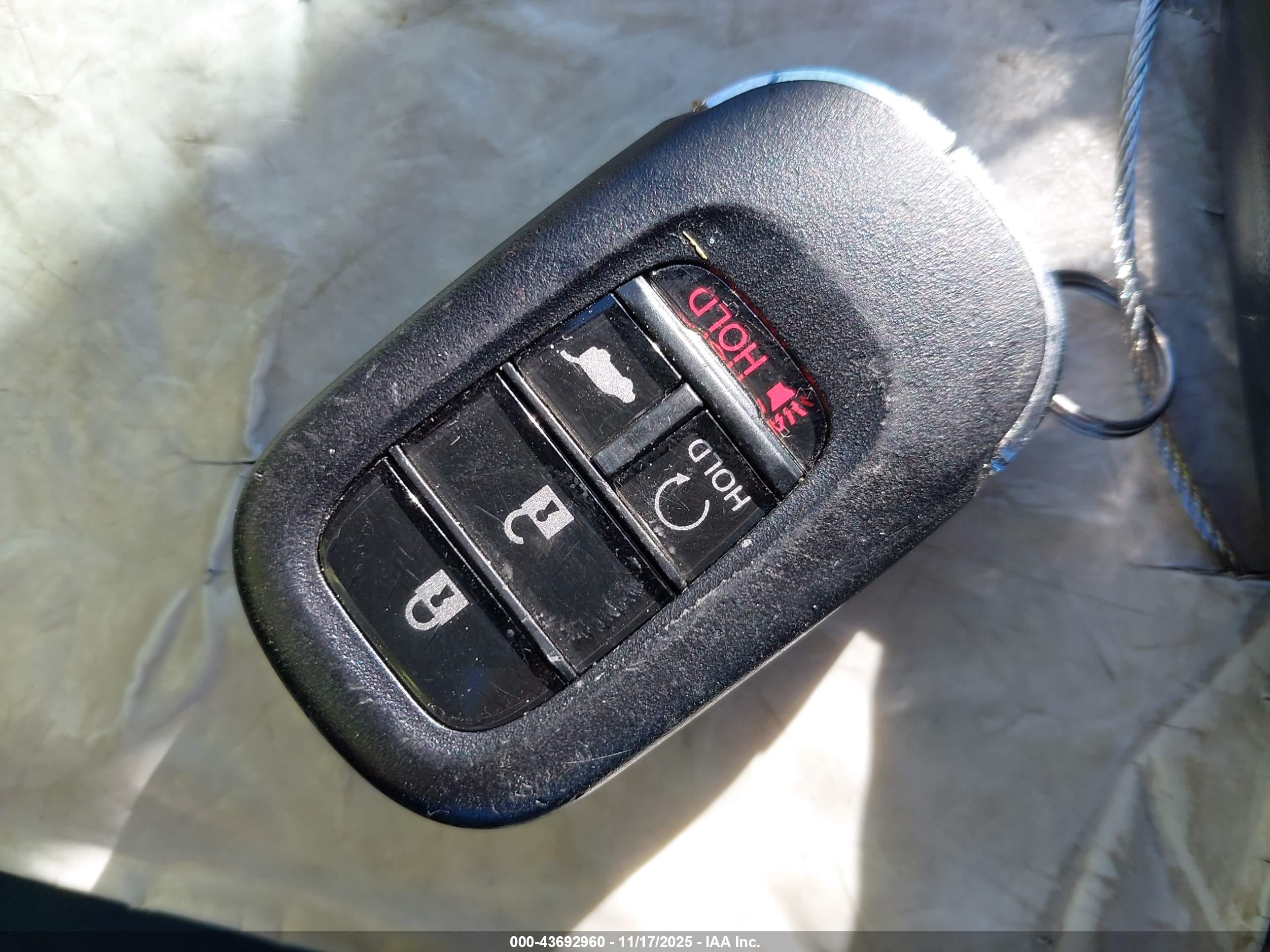 HONDA CR-V image 11