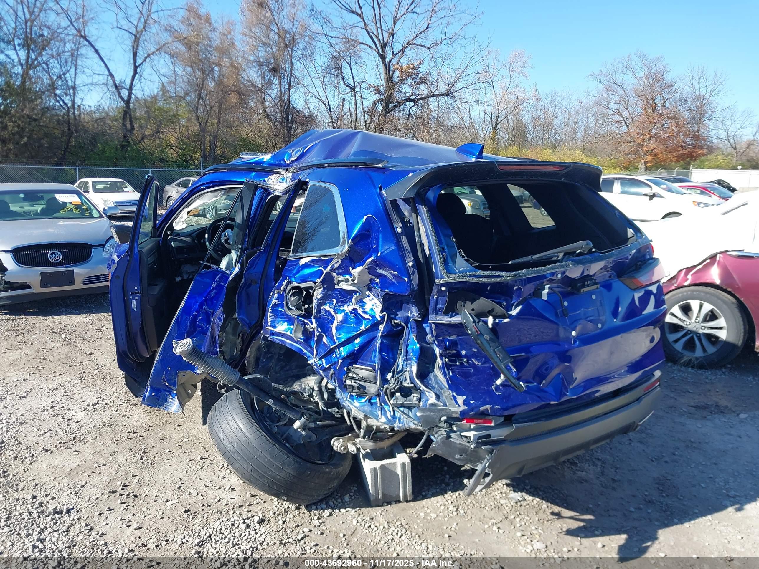 HONDA CR-V image 3