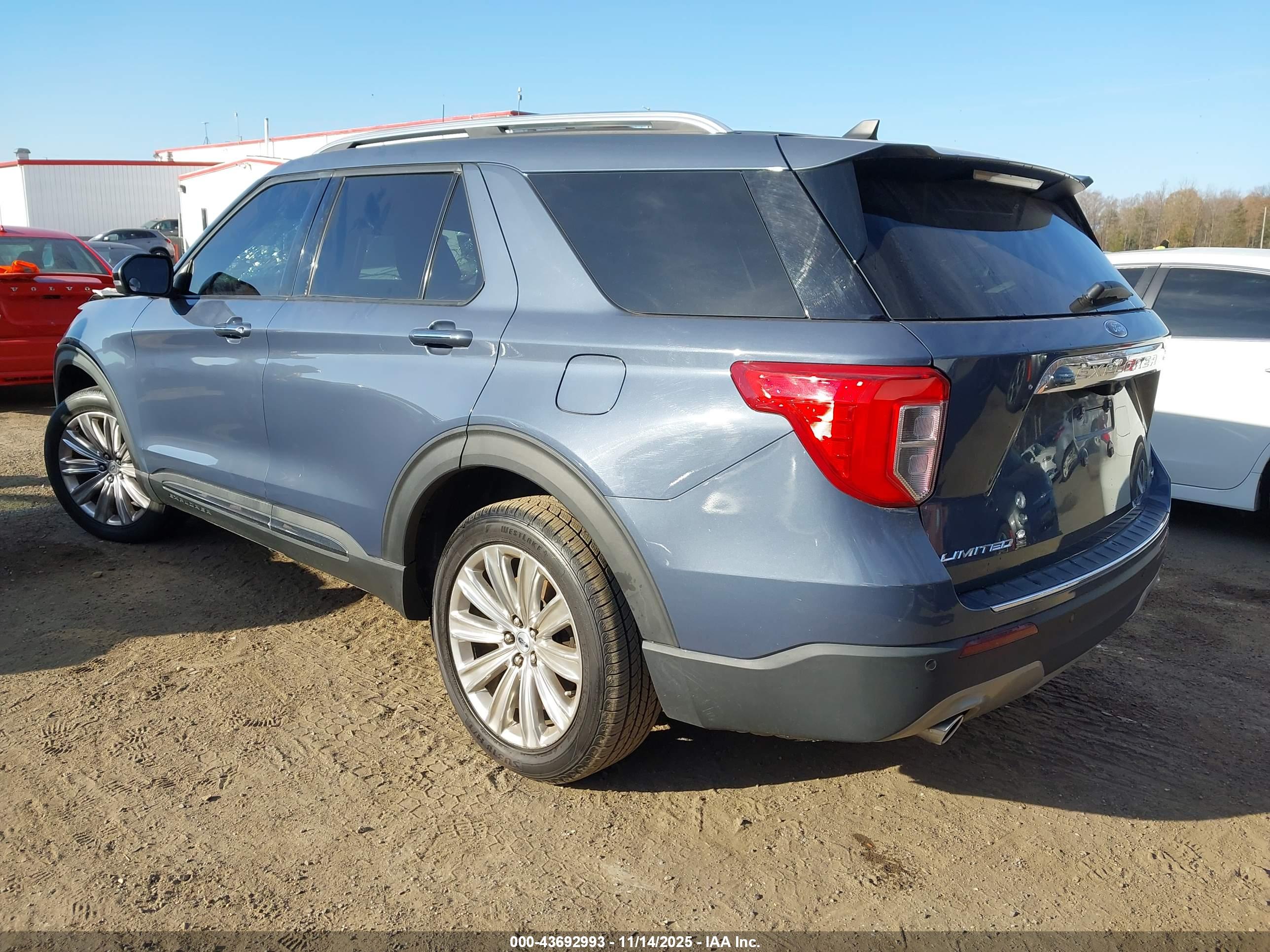 FORD EXPLORER image 3