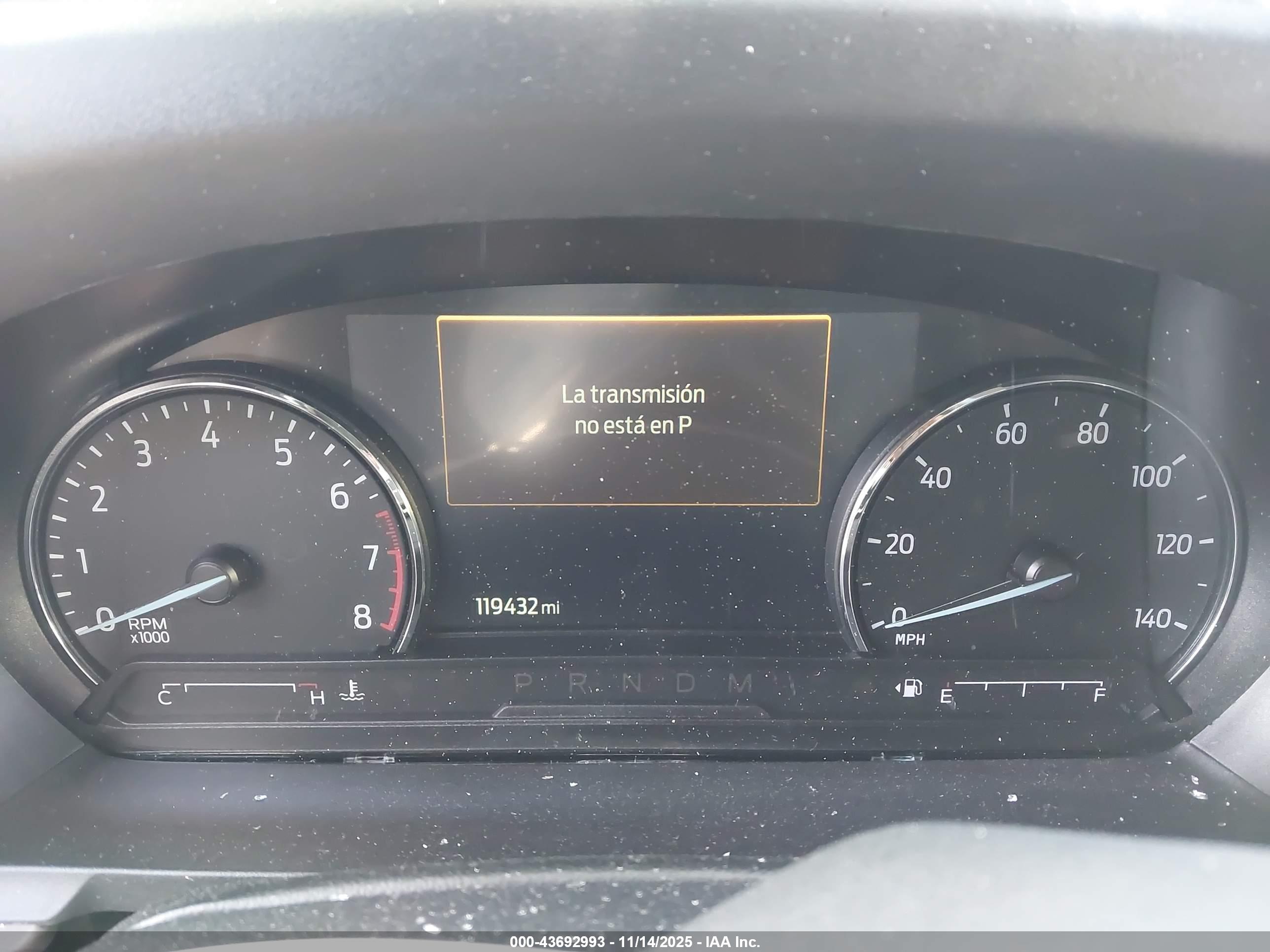 FORD EXPLORER image 7
