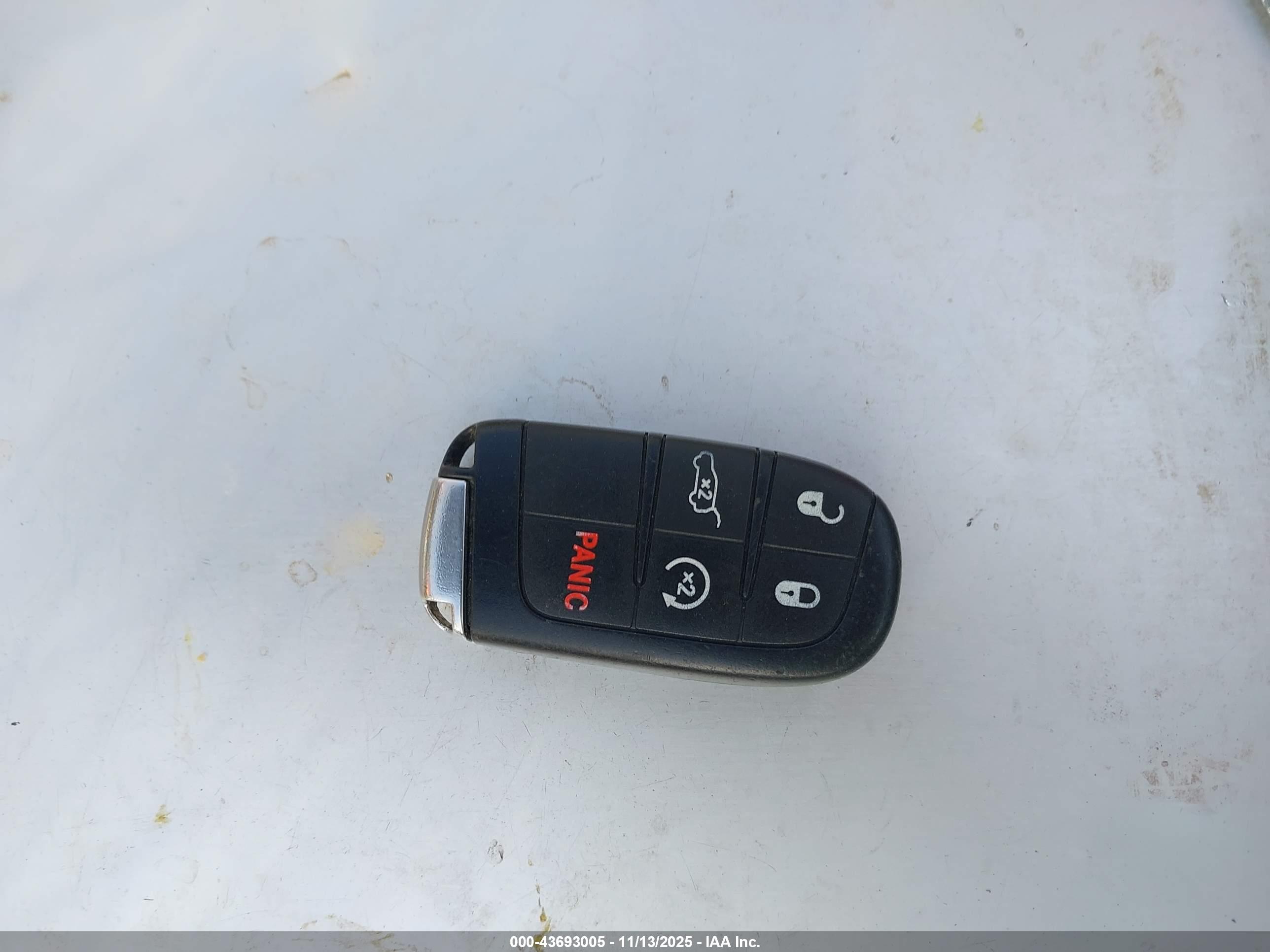 JEEP GRAND image 11