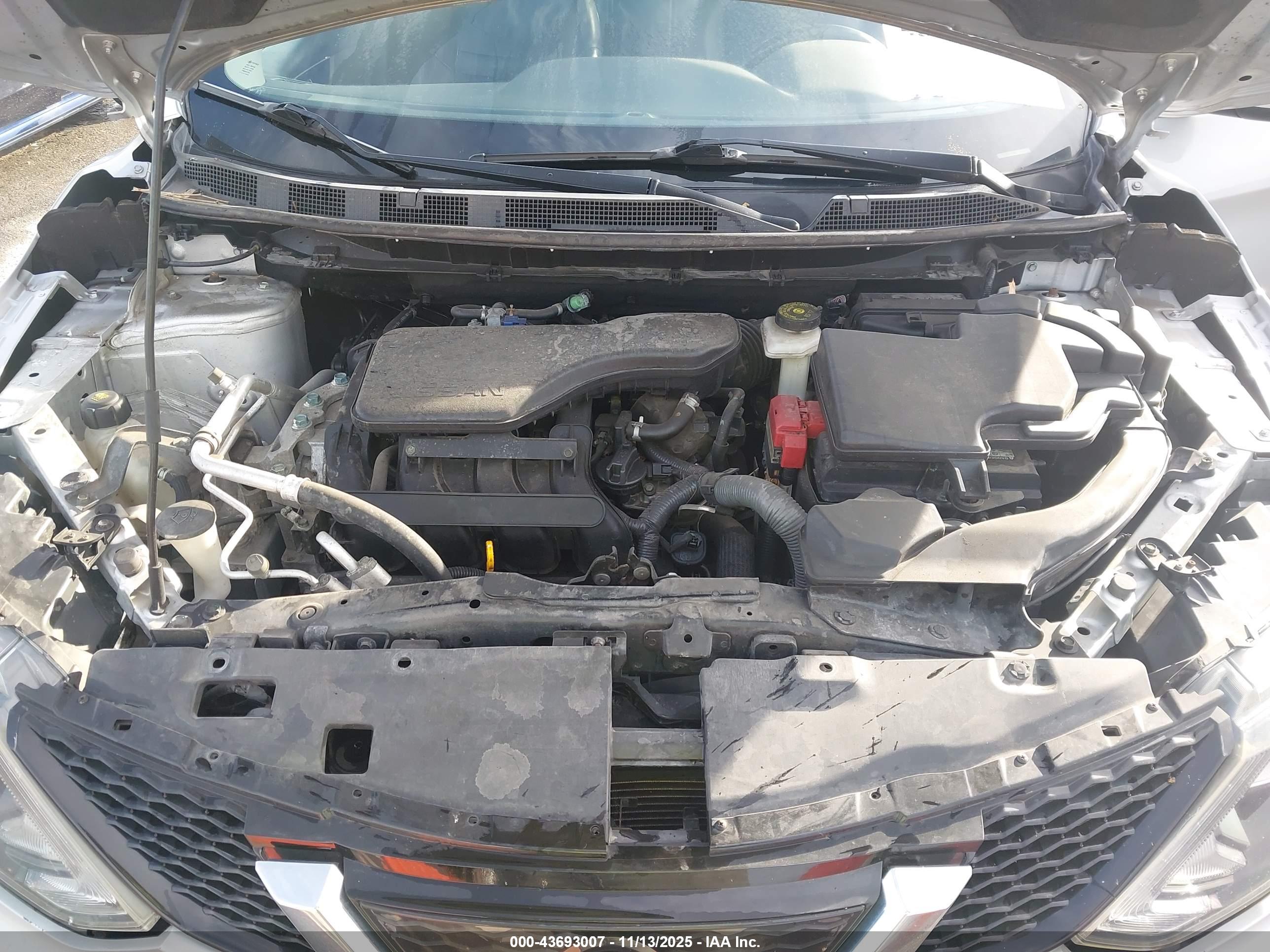 NISSAN ROGUE image 10