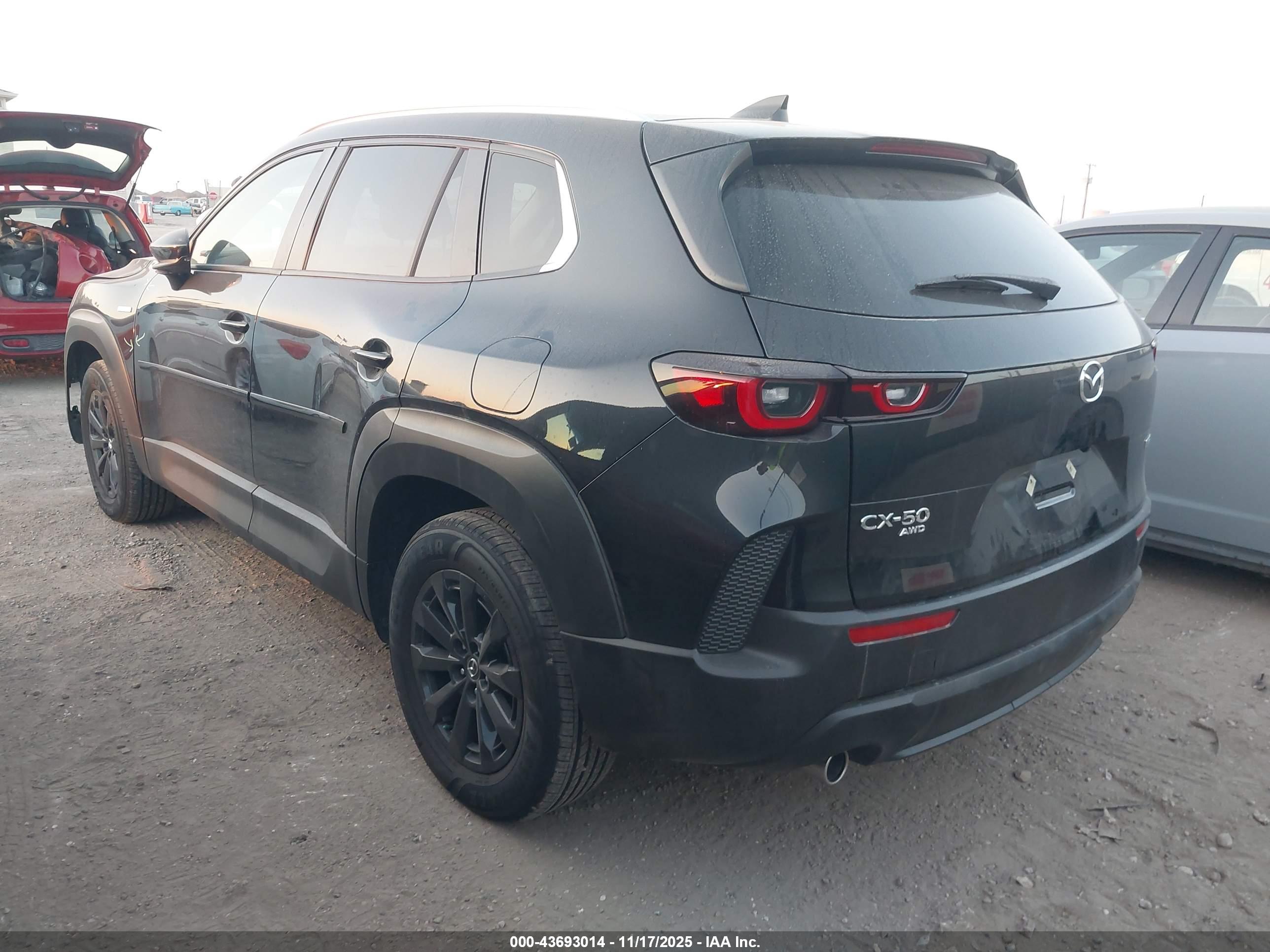 MAZDA CX-50 image 3