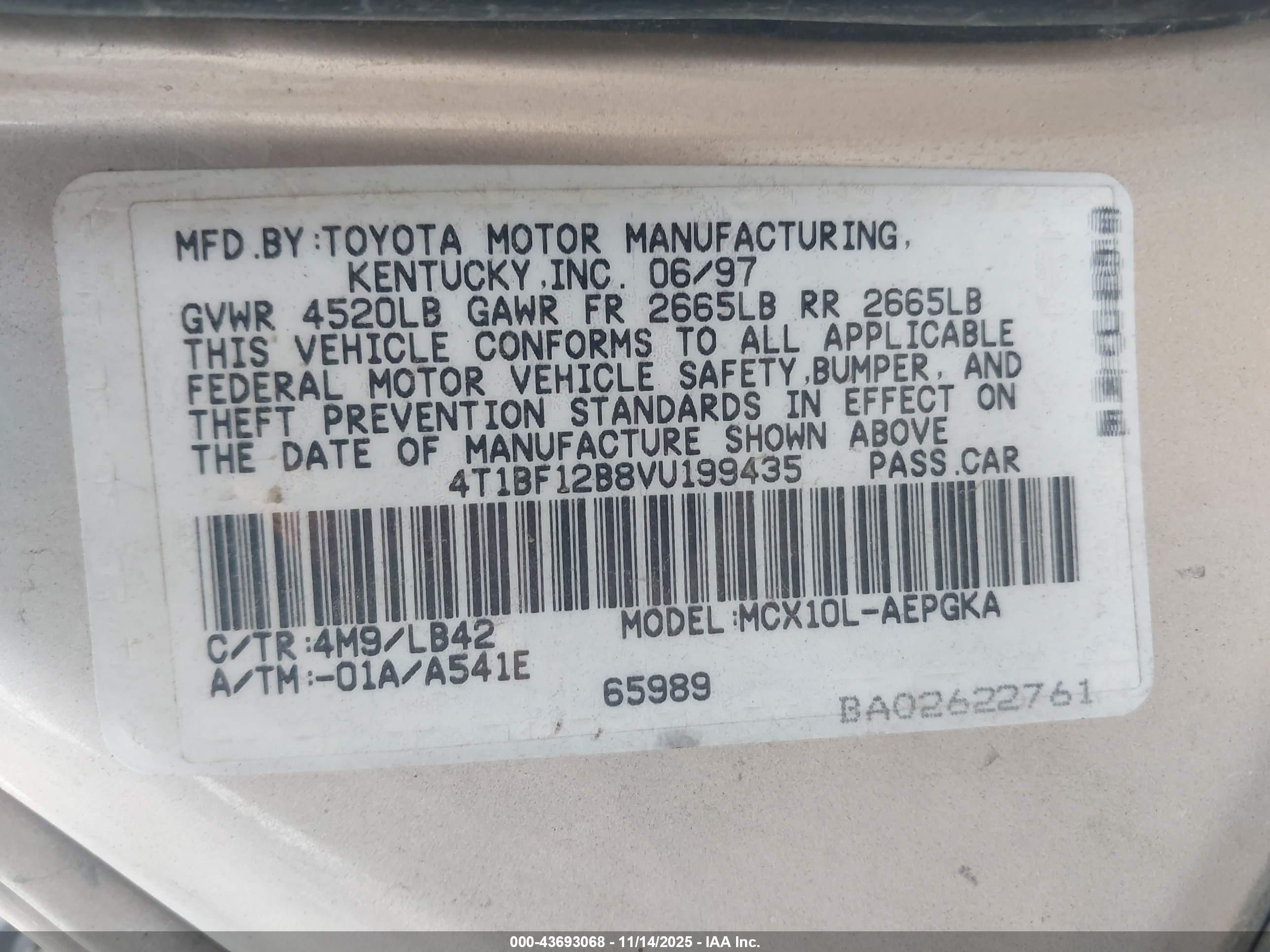 TOYOTA AVALON image 9