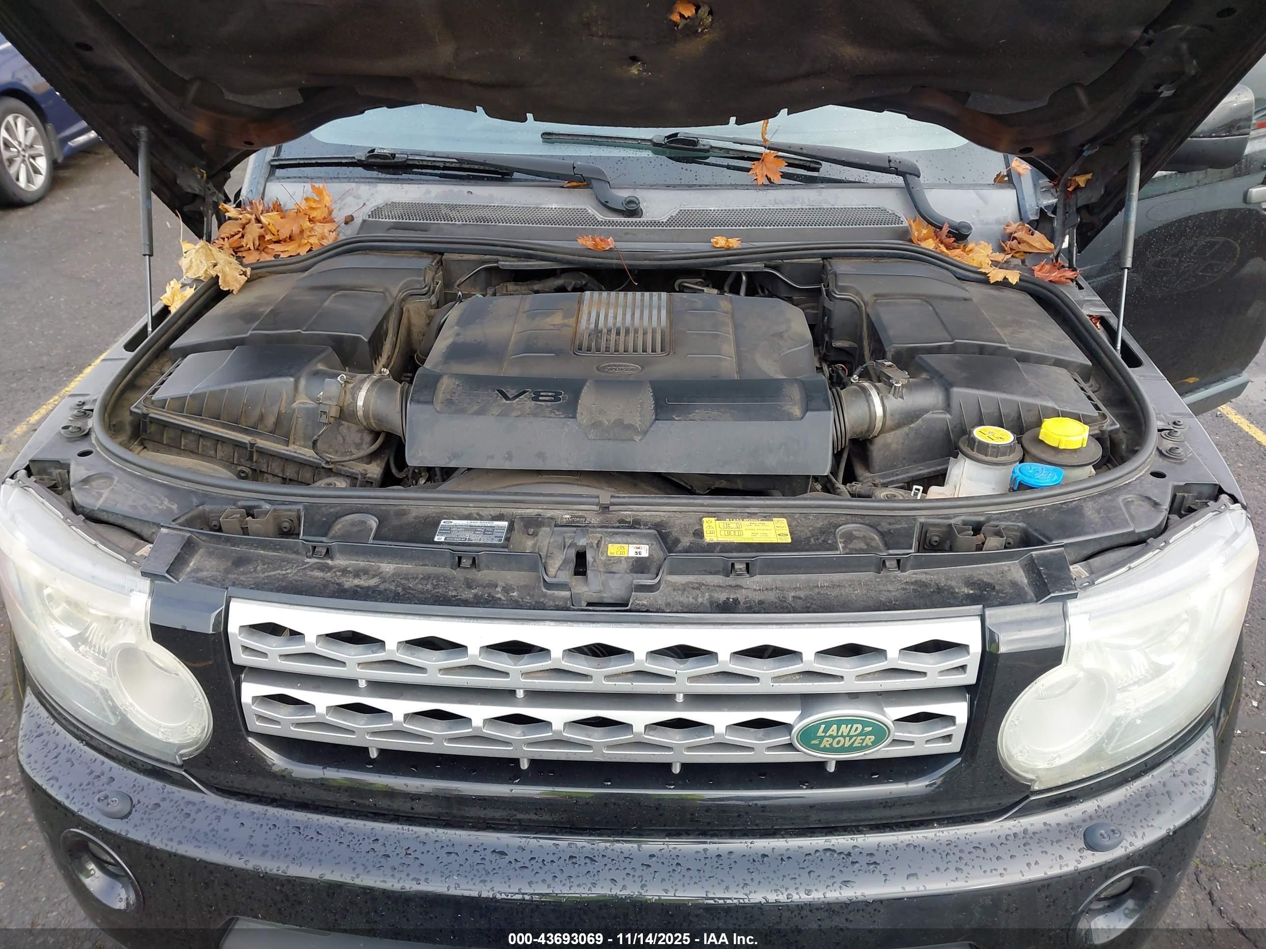 LAND ROVER image 10