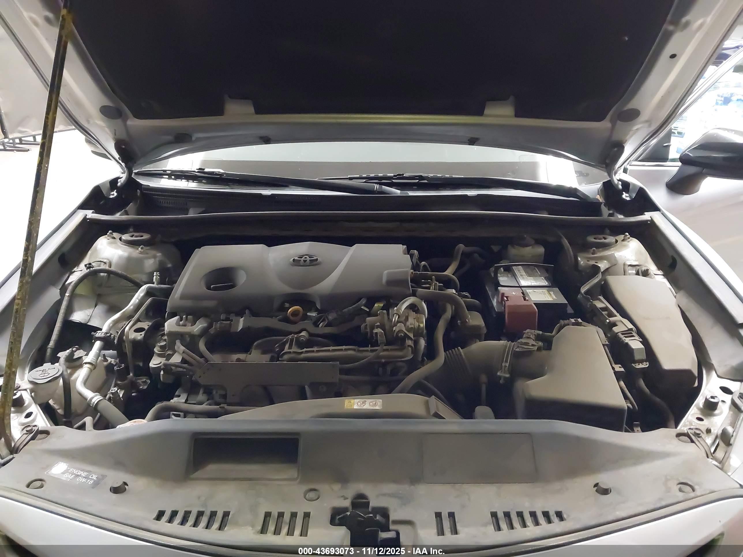 TOYOTA CAMRY image 10