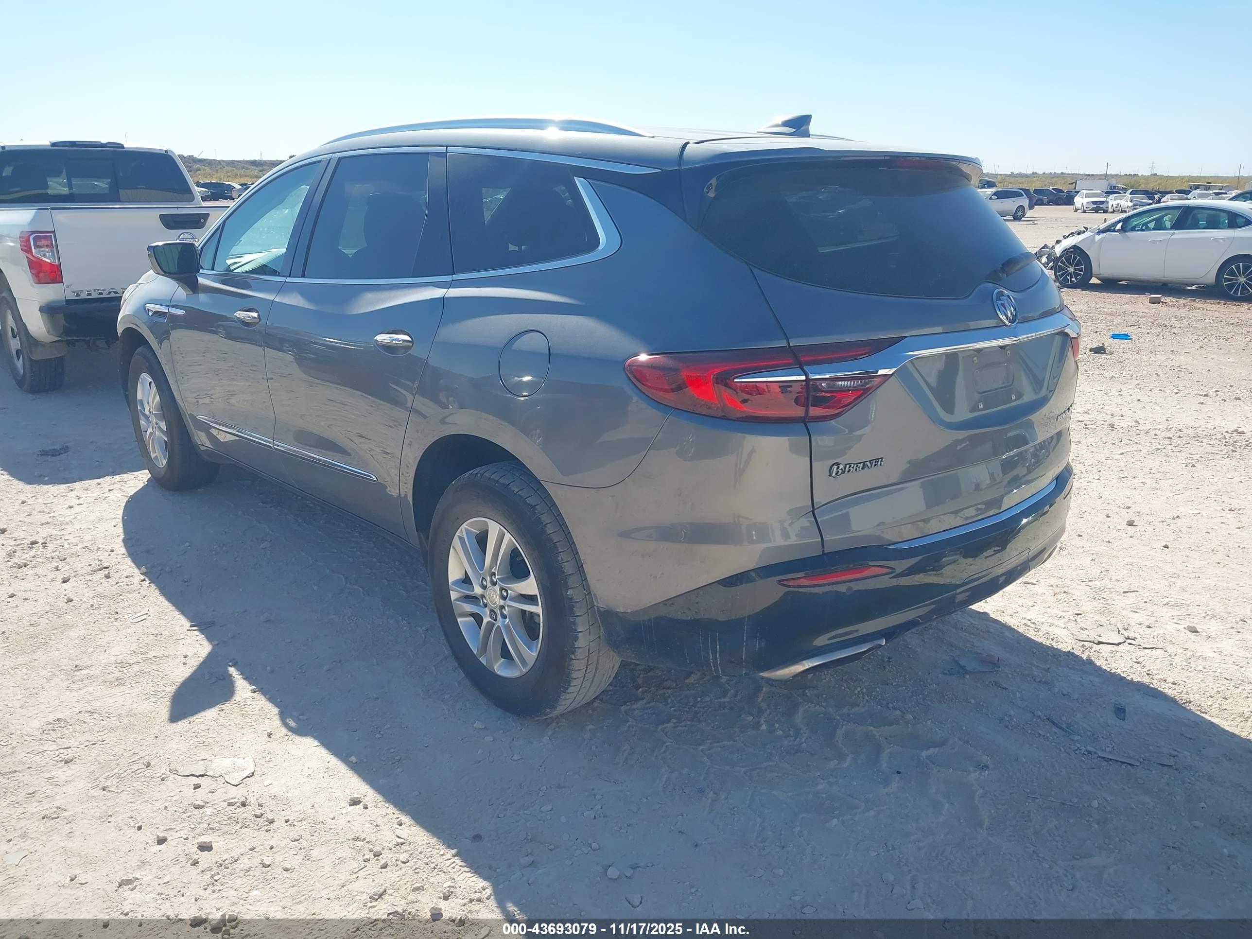 BUICK ENCLAVE image 3