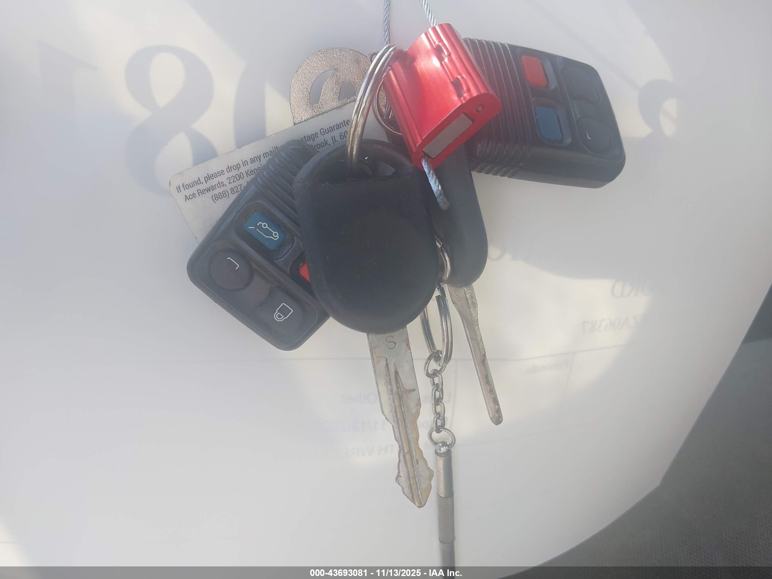 FORD EXPLORER image 11