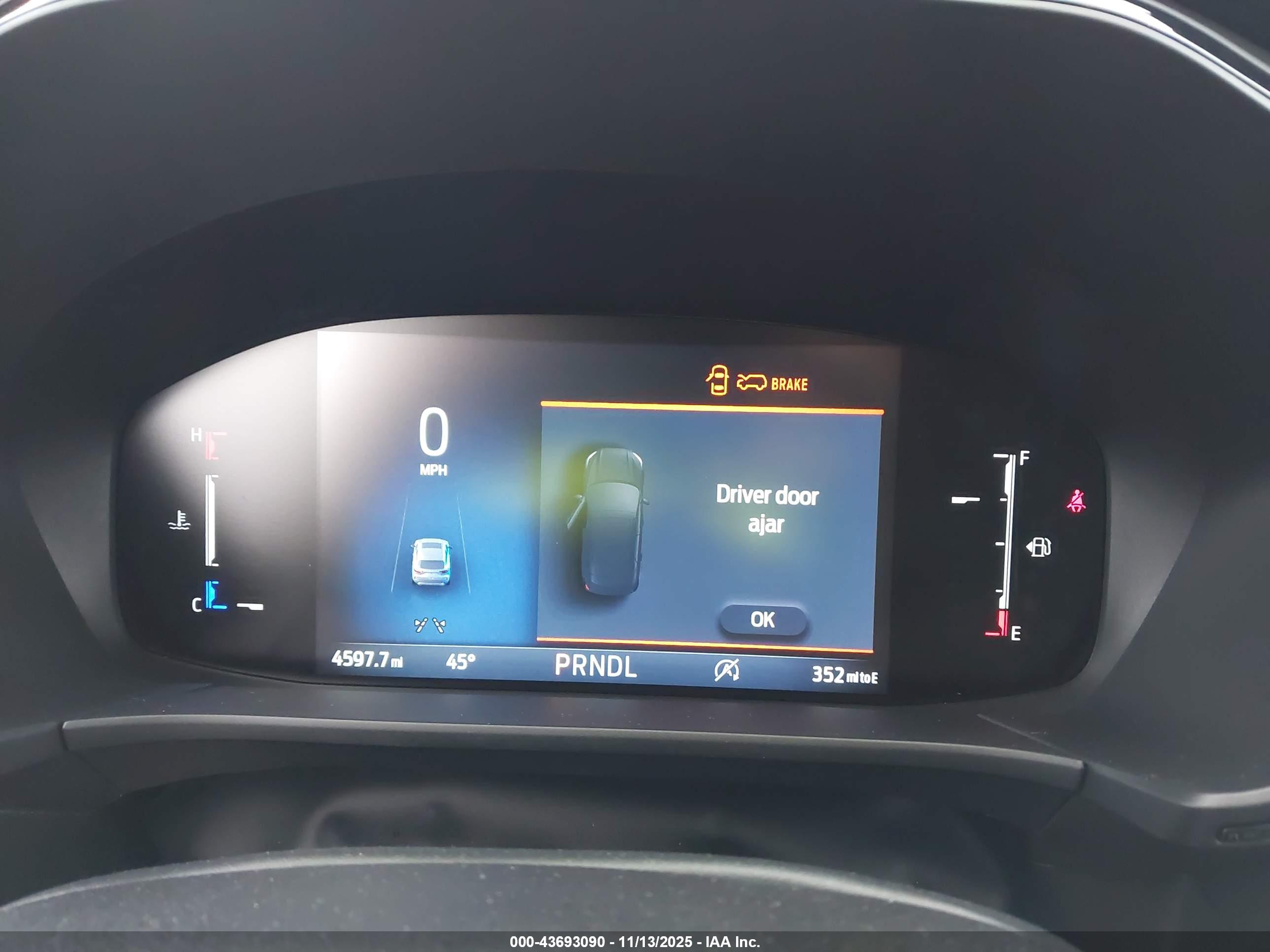FORD ESCAPE image 7