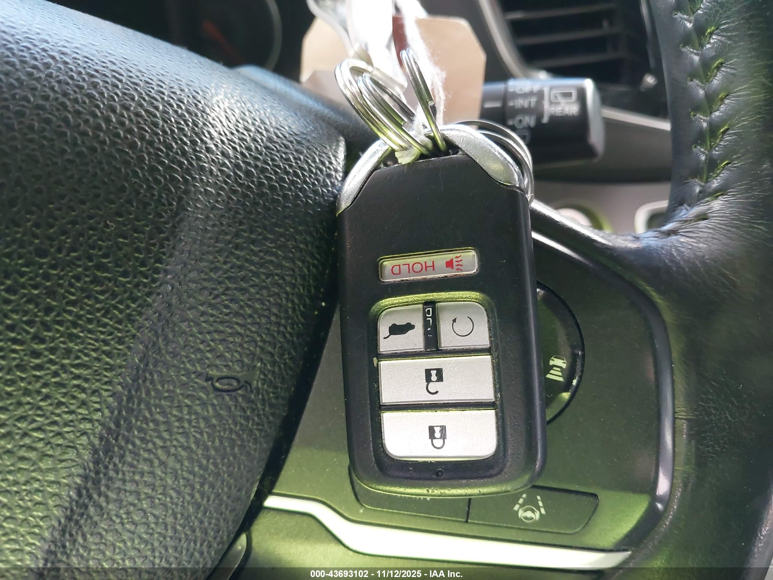 HONDA PILOT image 11