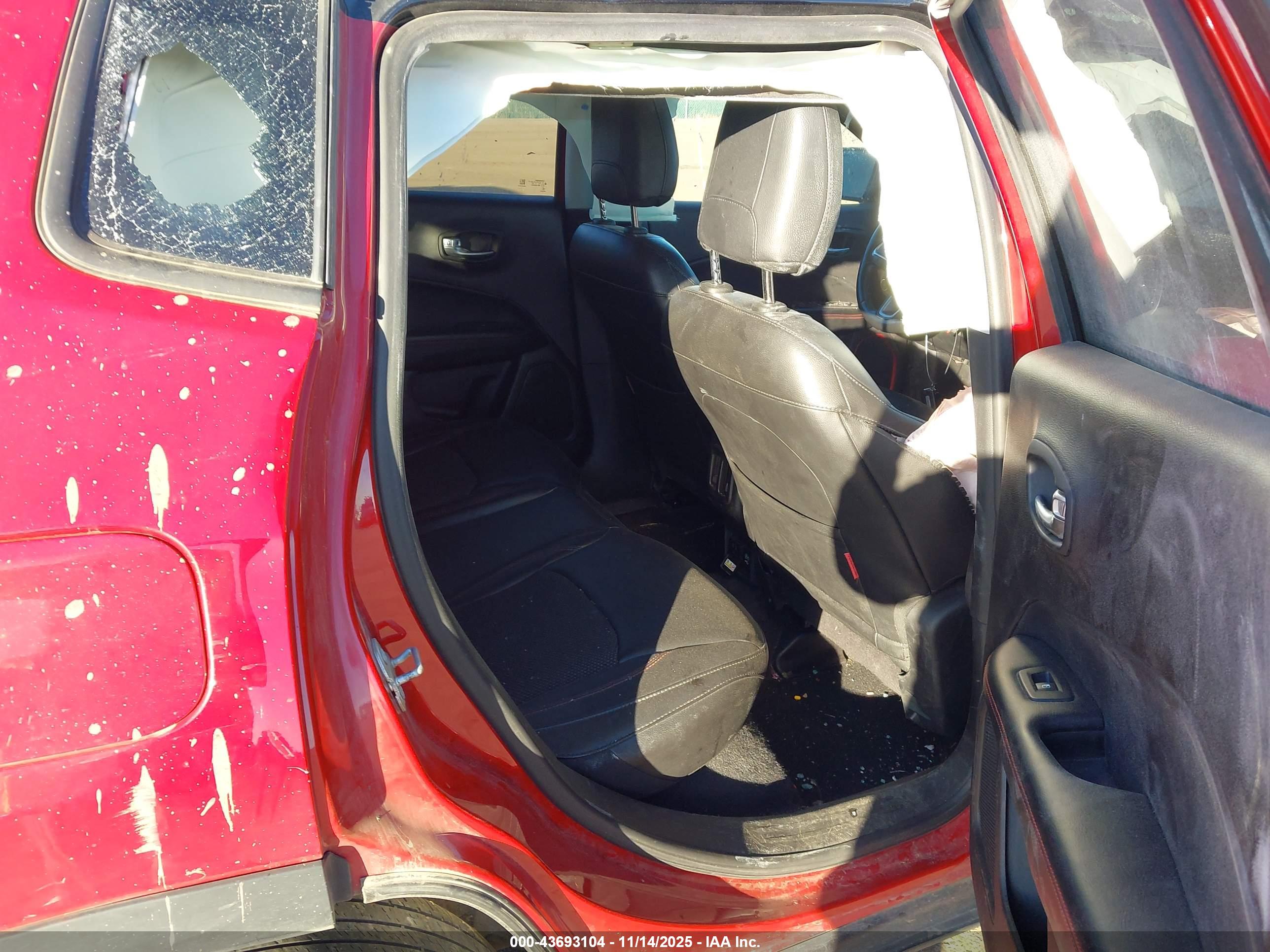 JEEP COMPASS image 8