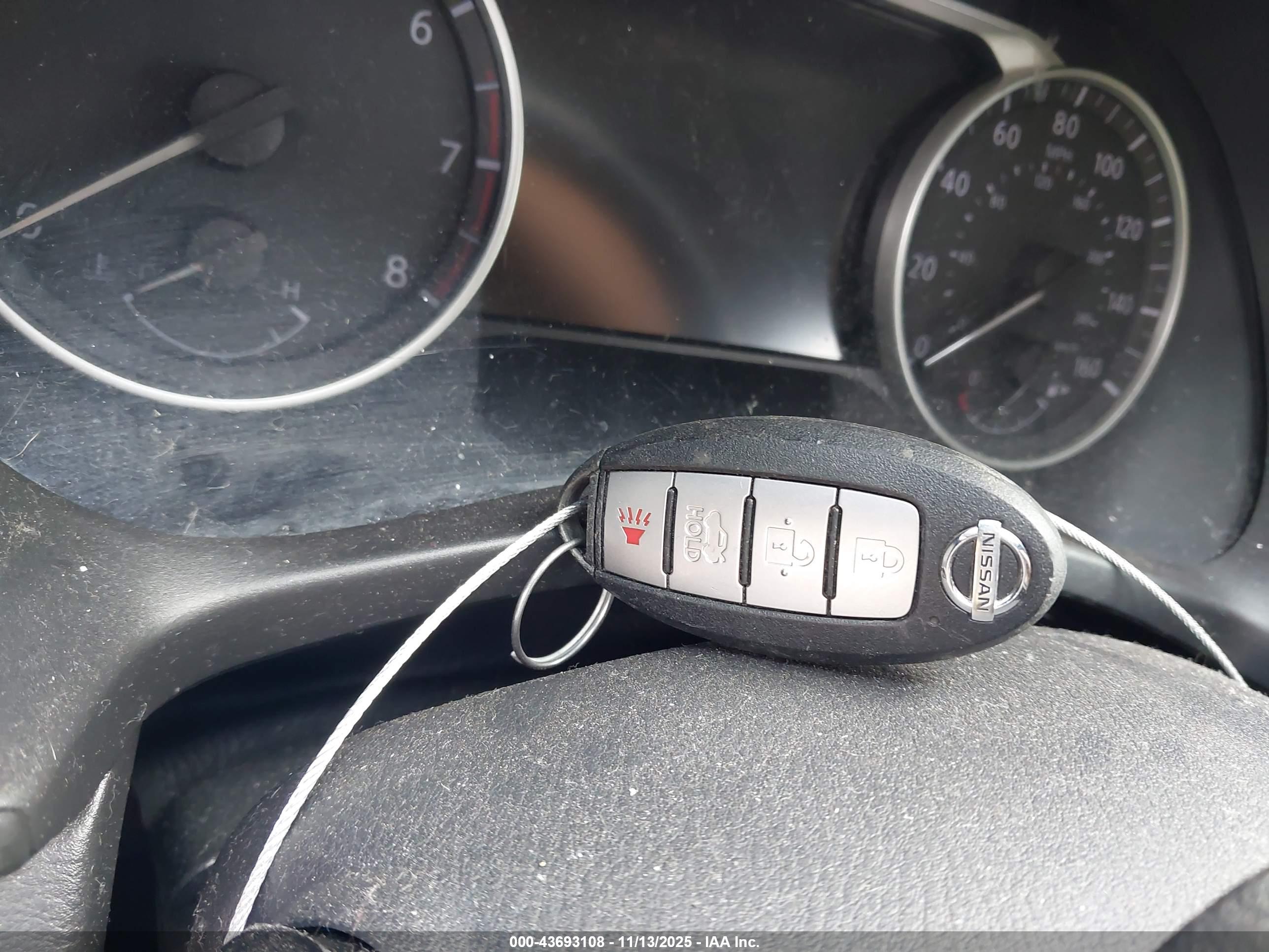 NISSAN SENTRA image 11