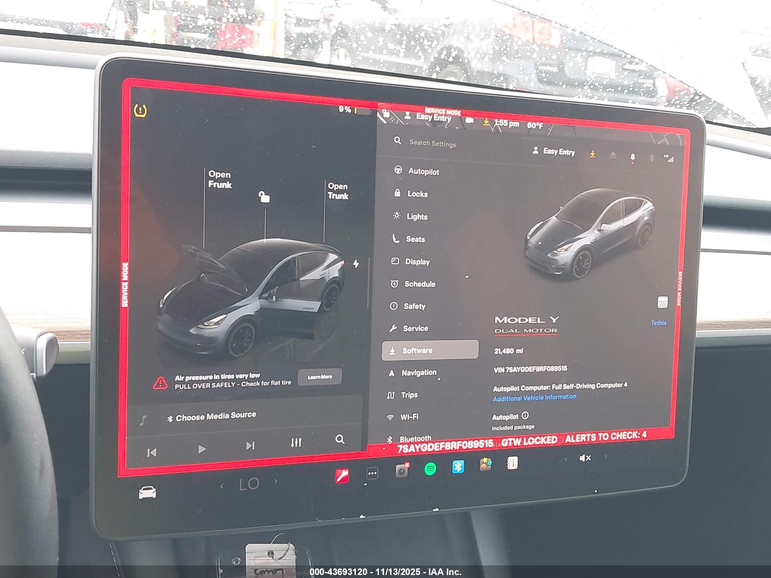 TESLA MODEL image 7