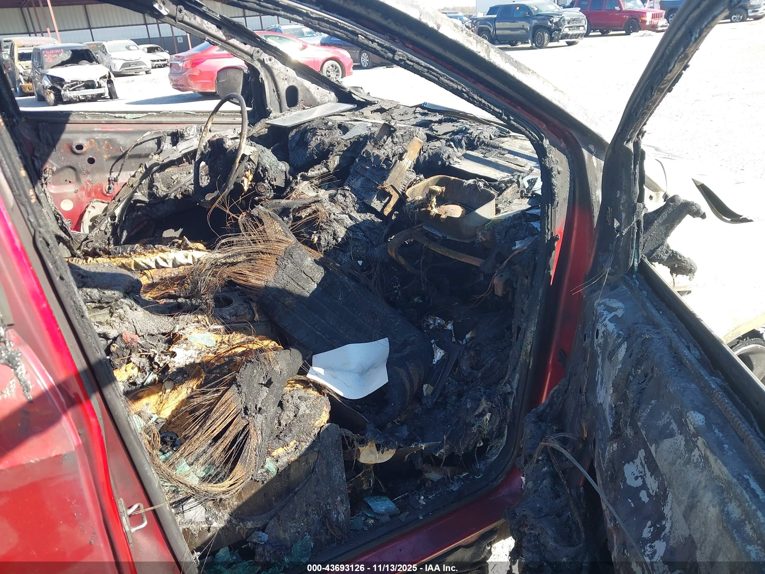 FORD ESCAPE image 5