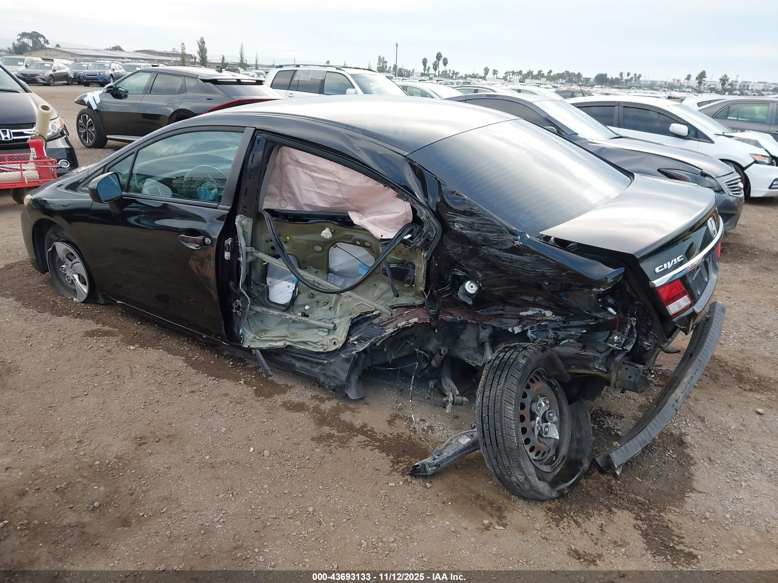 HONDA CIVIC image 3