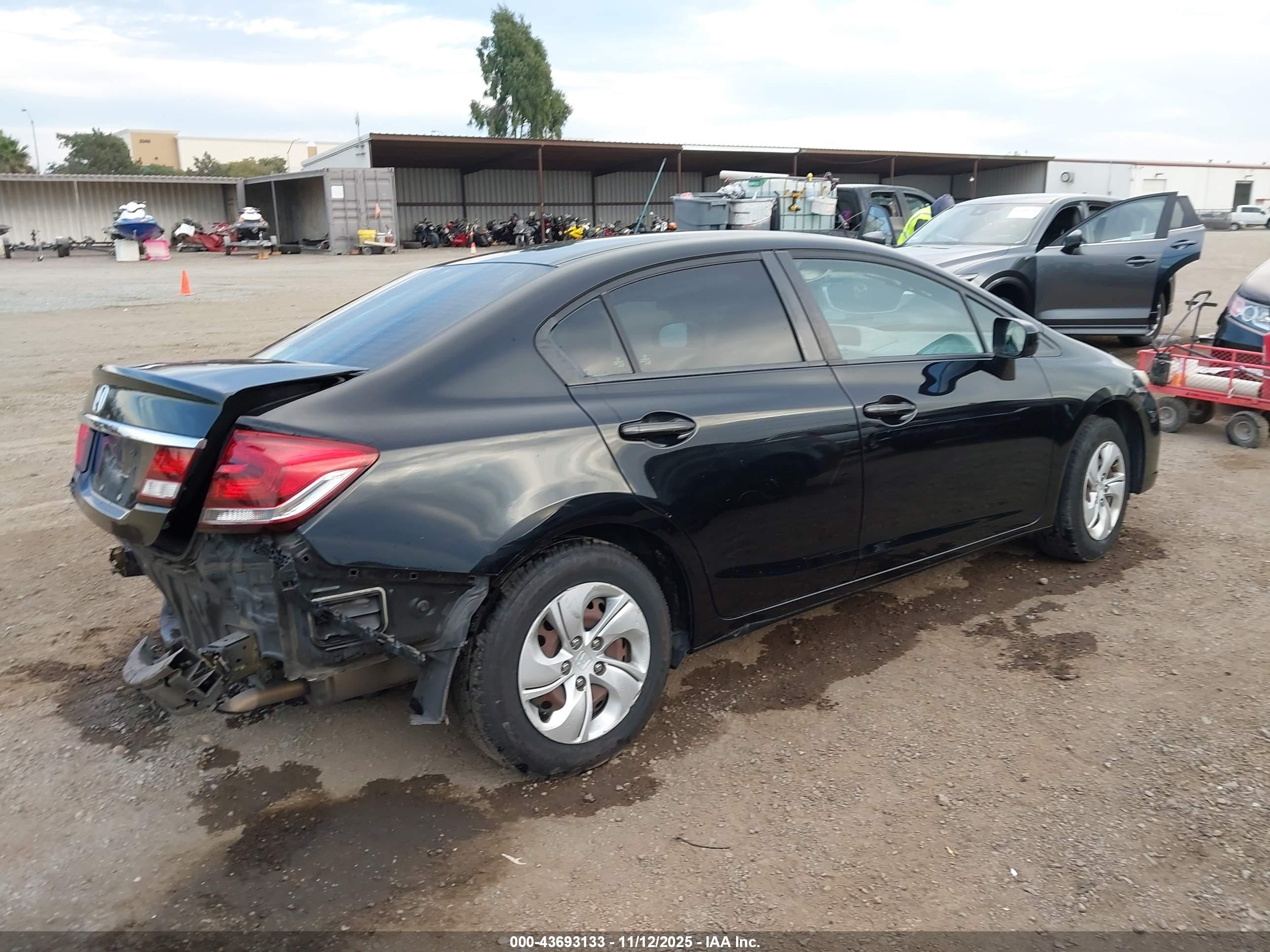 HONDA CIVIC image 4