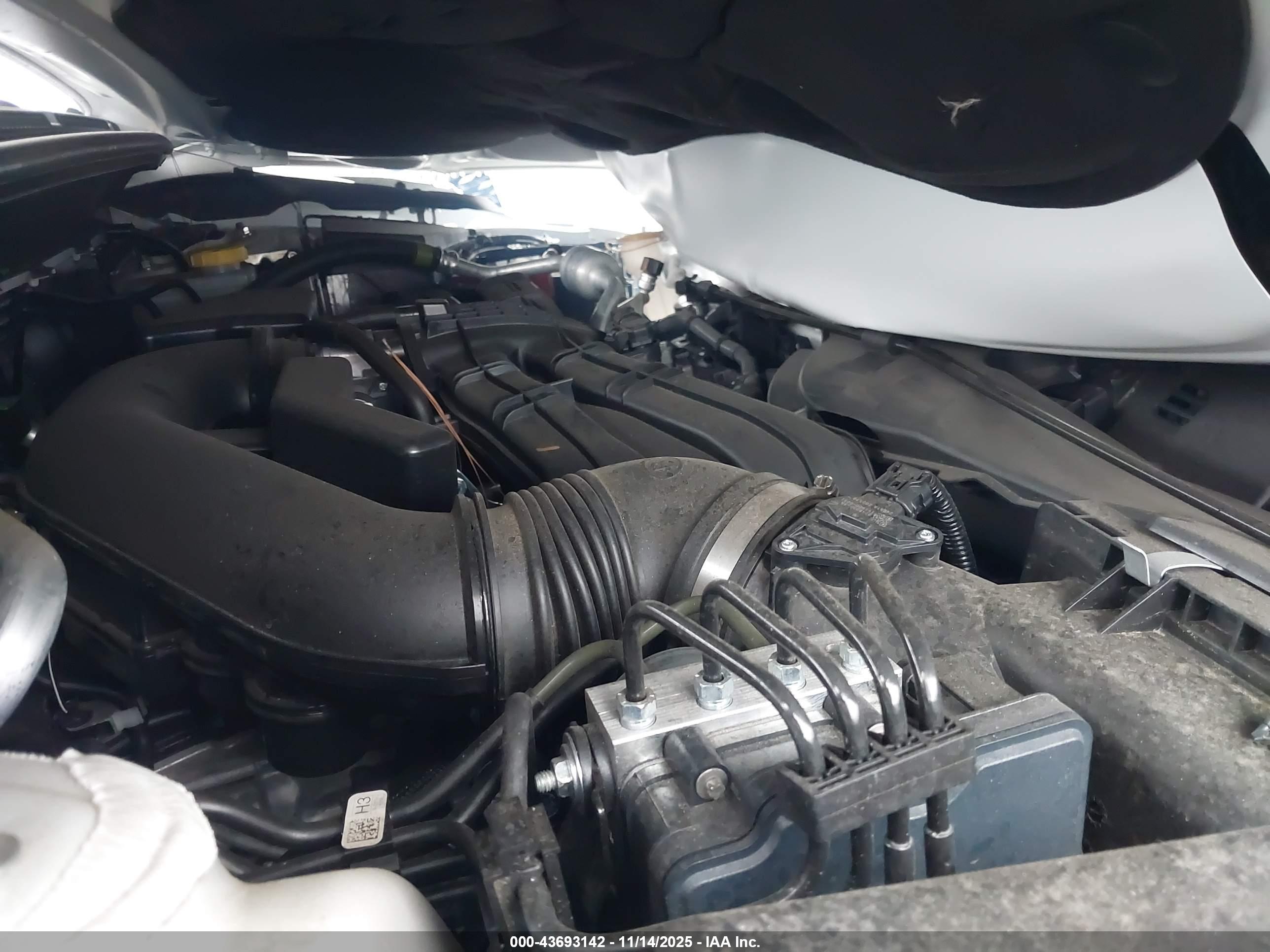 SUBARU CROSSTREK image 10