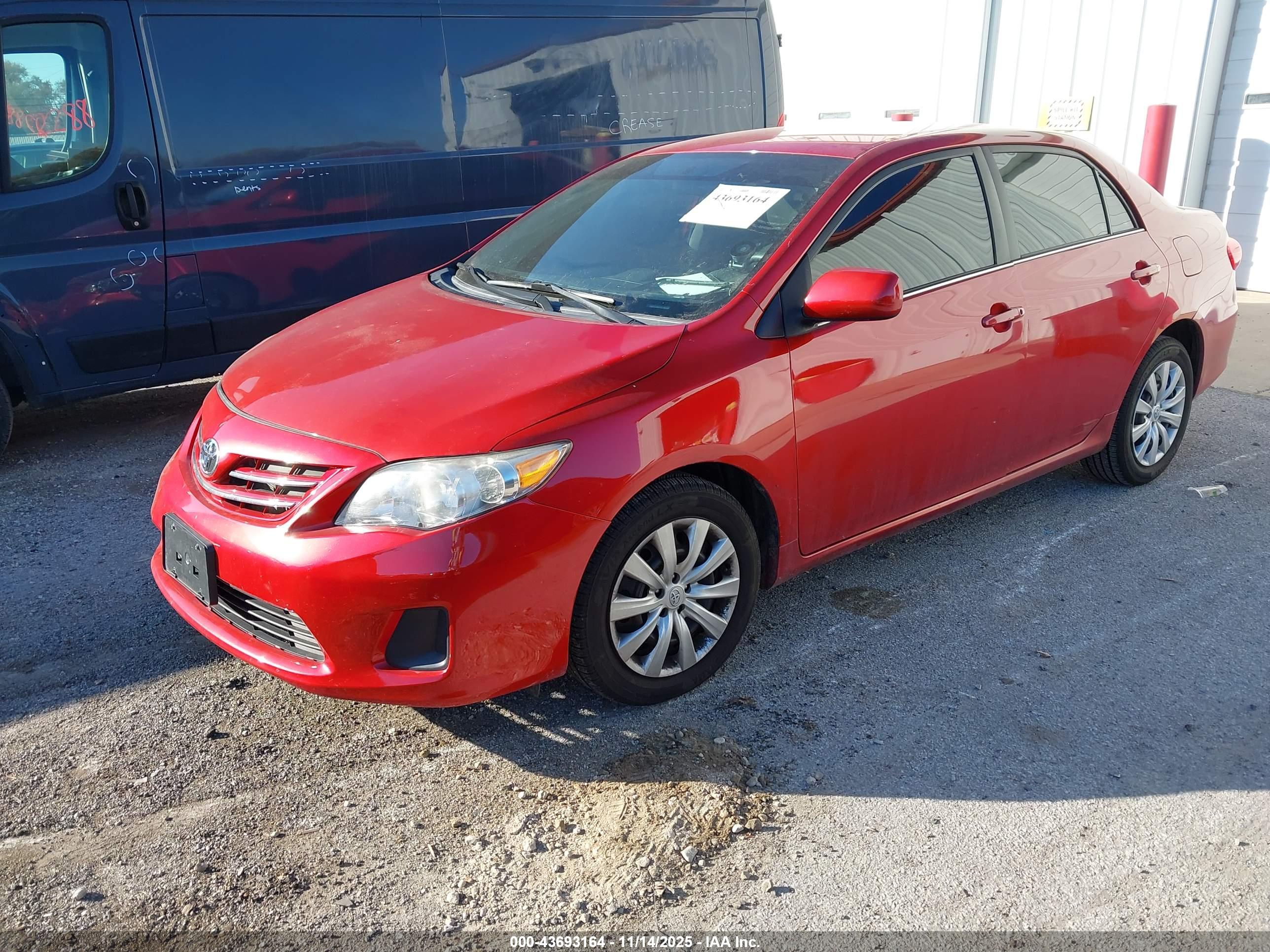 TOYOTA COROLLA image 2
