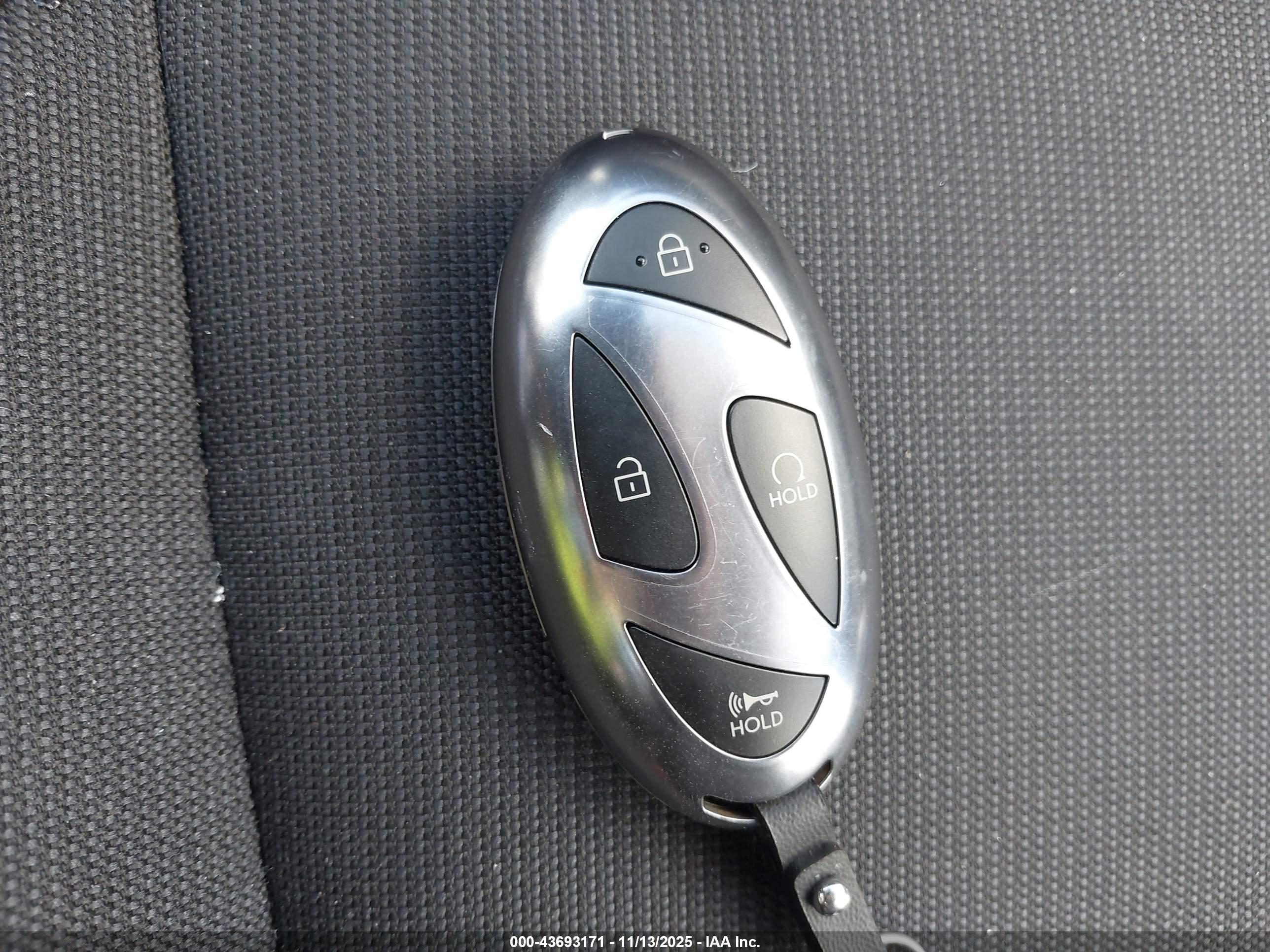 HYUNDAI KONA image 11