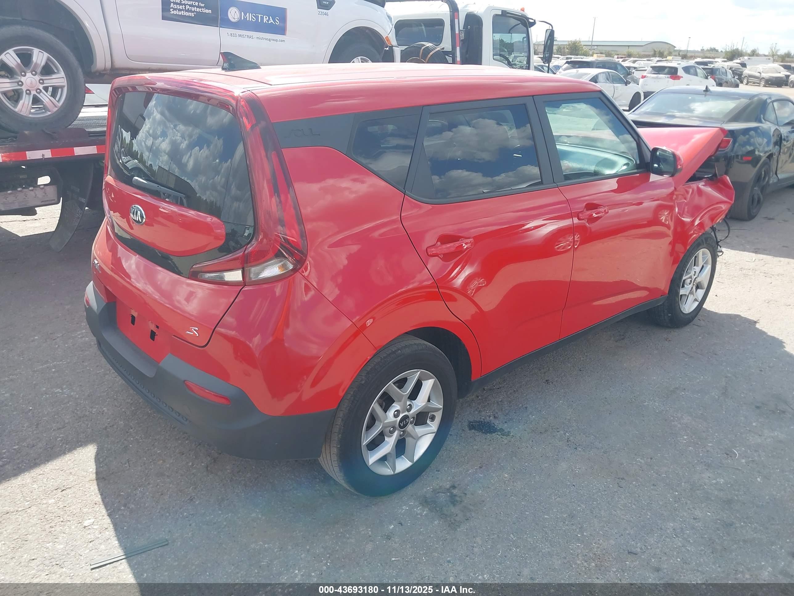 KIA SOUL image 4