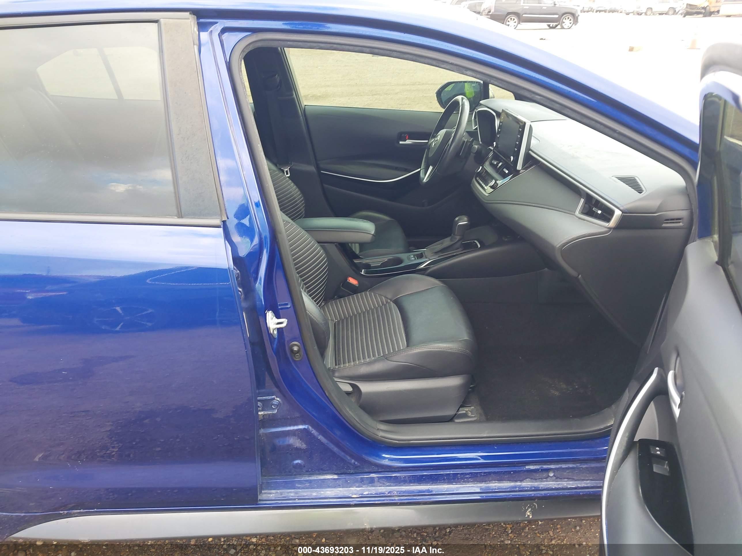 TOYOTA COROLLA image 5