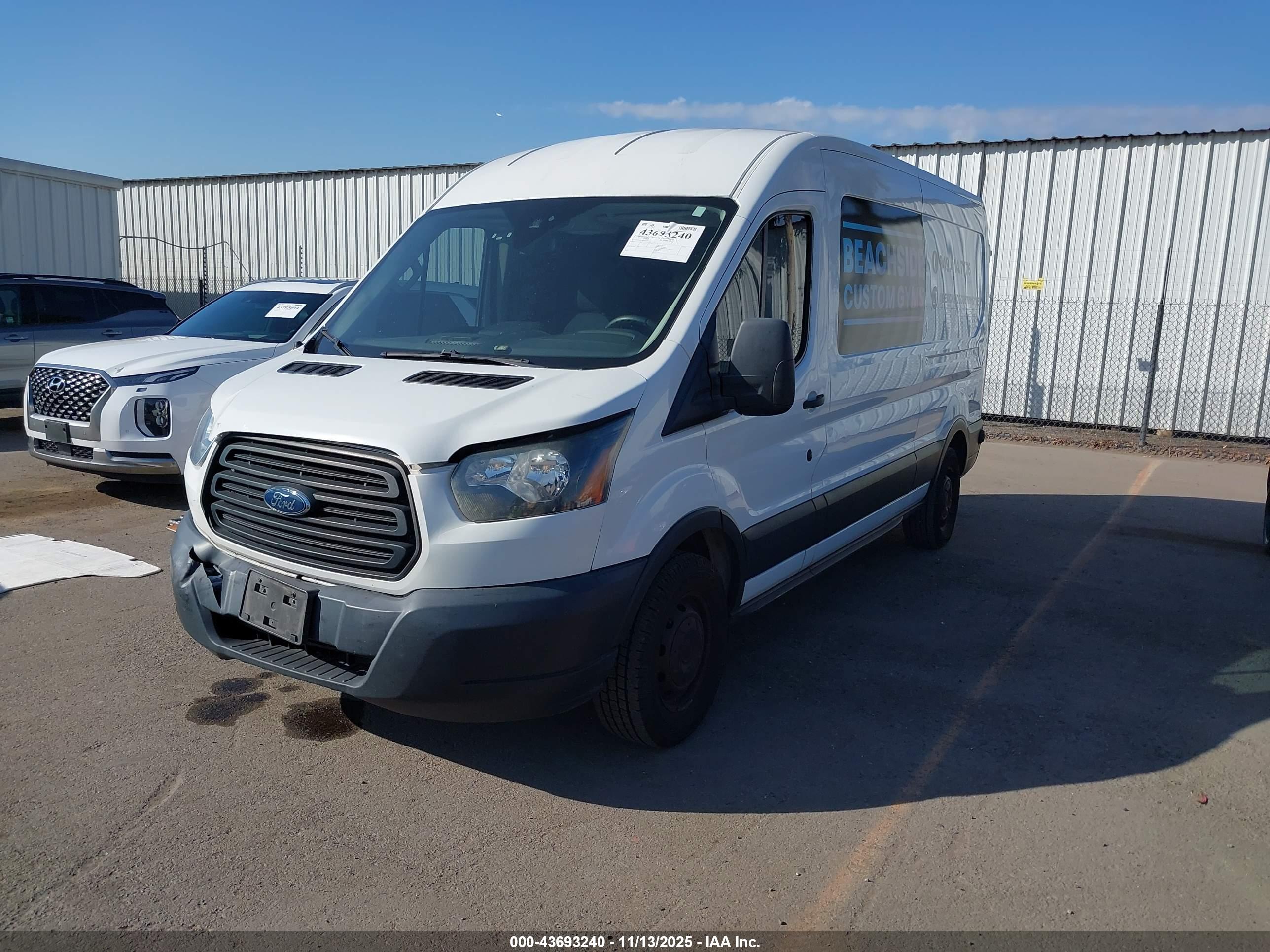 FORD TRANSIT-250 image 2