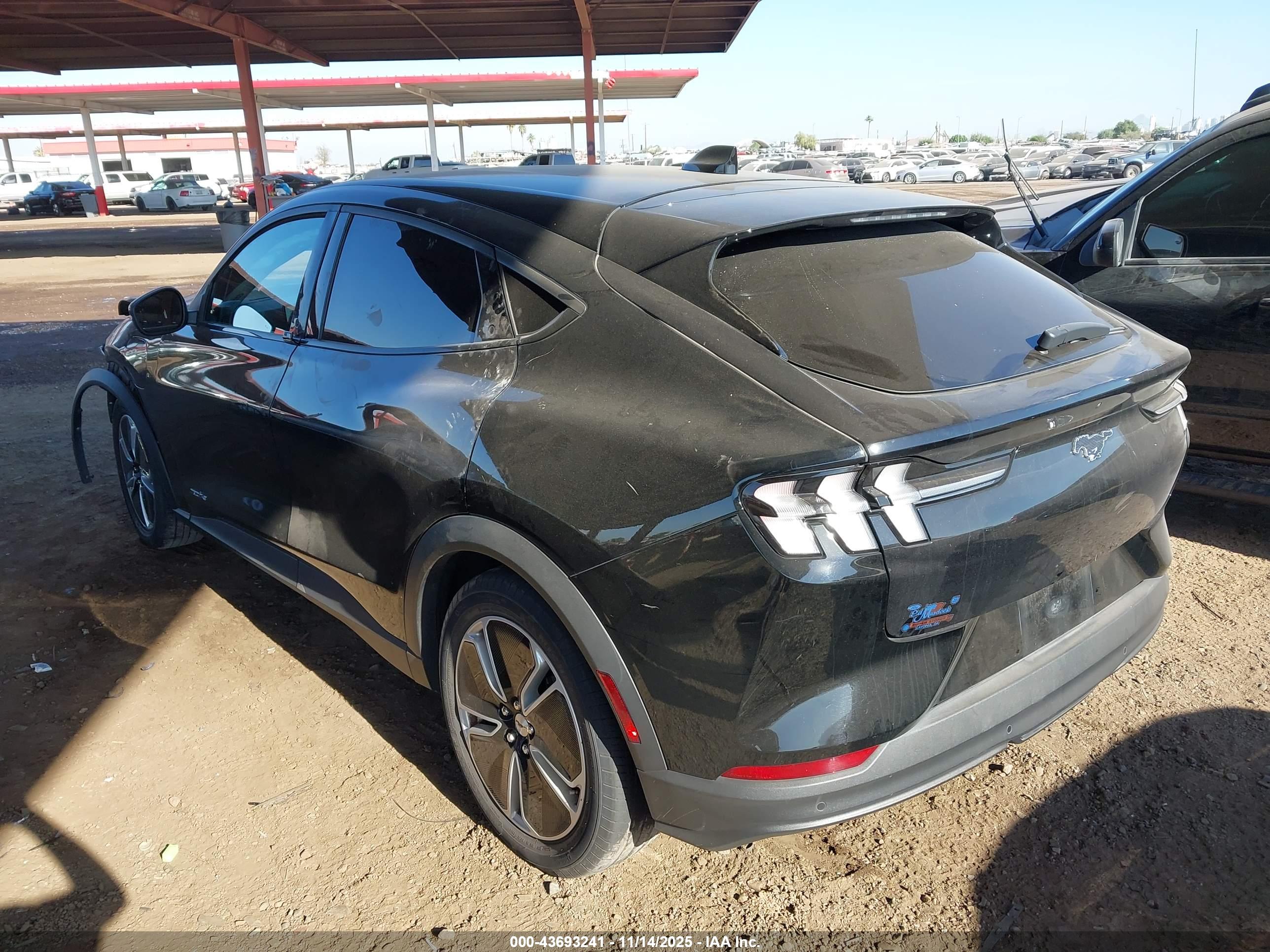 FORD MUSTANG image 3