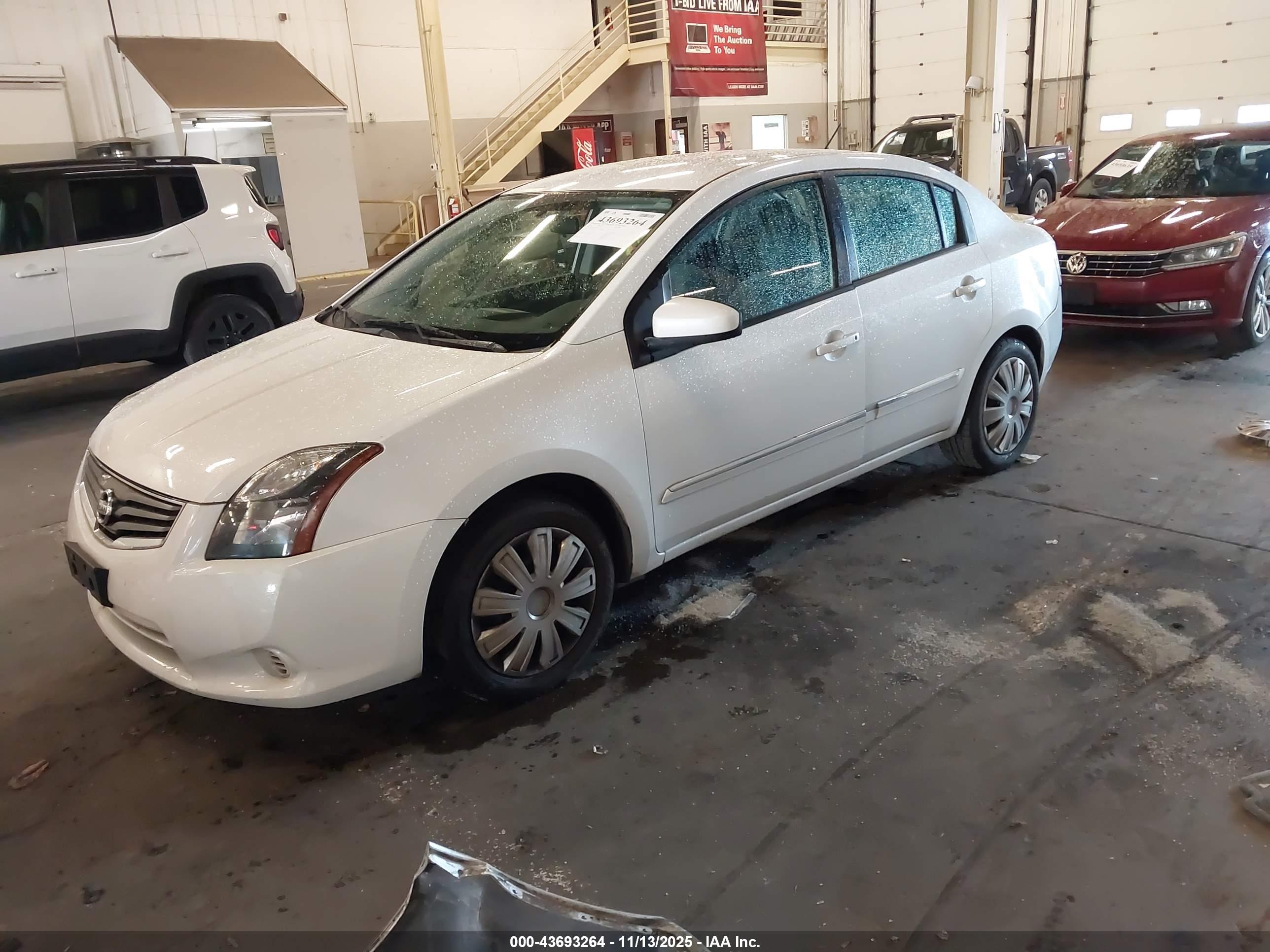 NISSAN SENTRA image 2