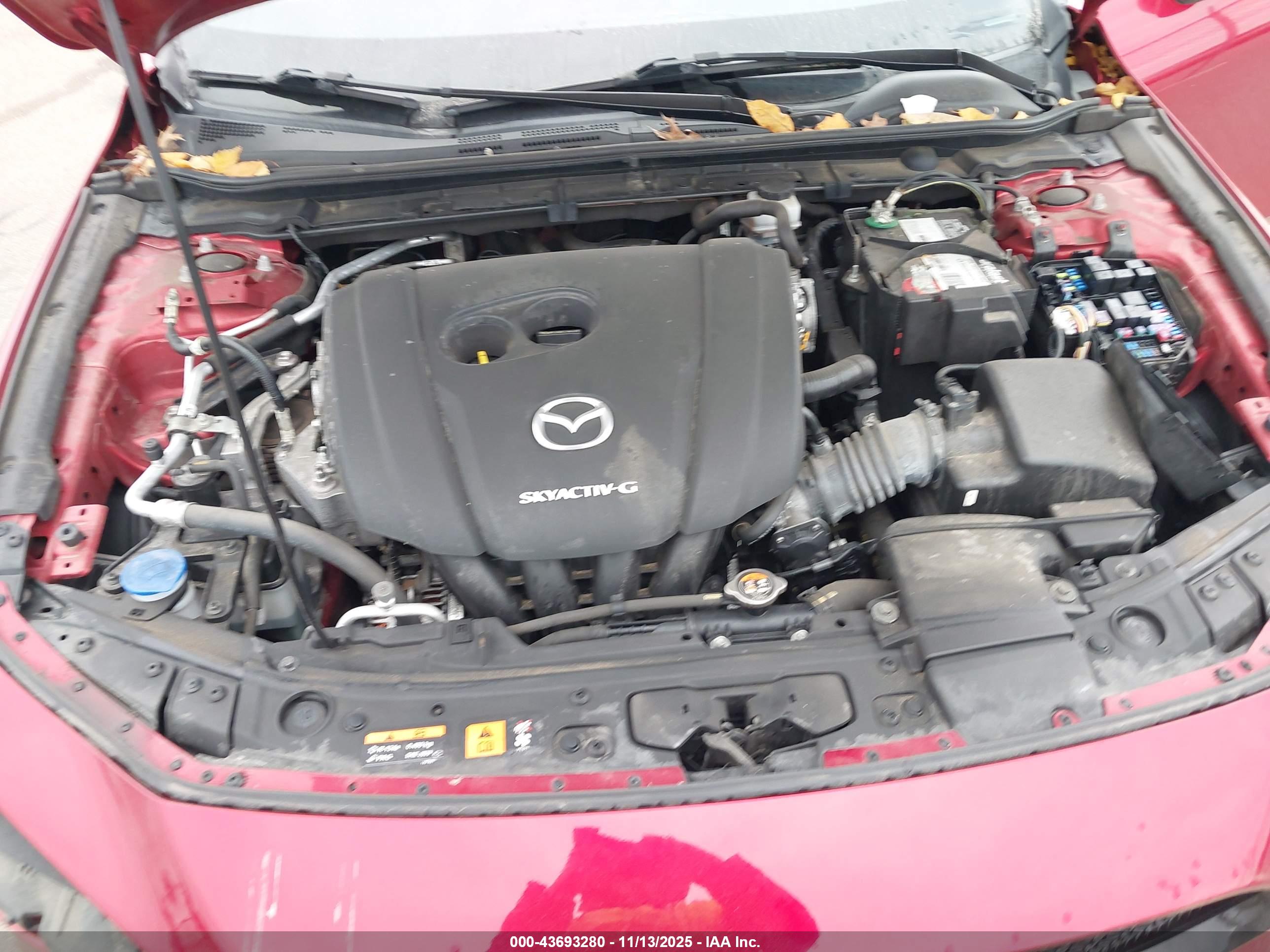 MAZDA MAZDA3 image 10