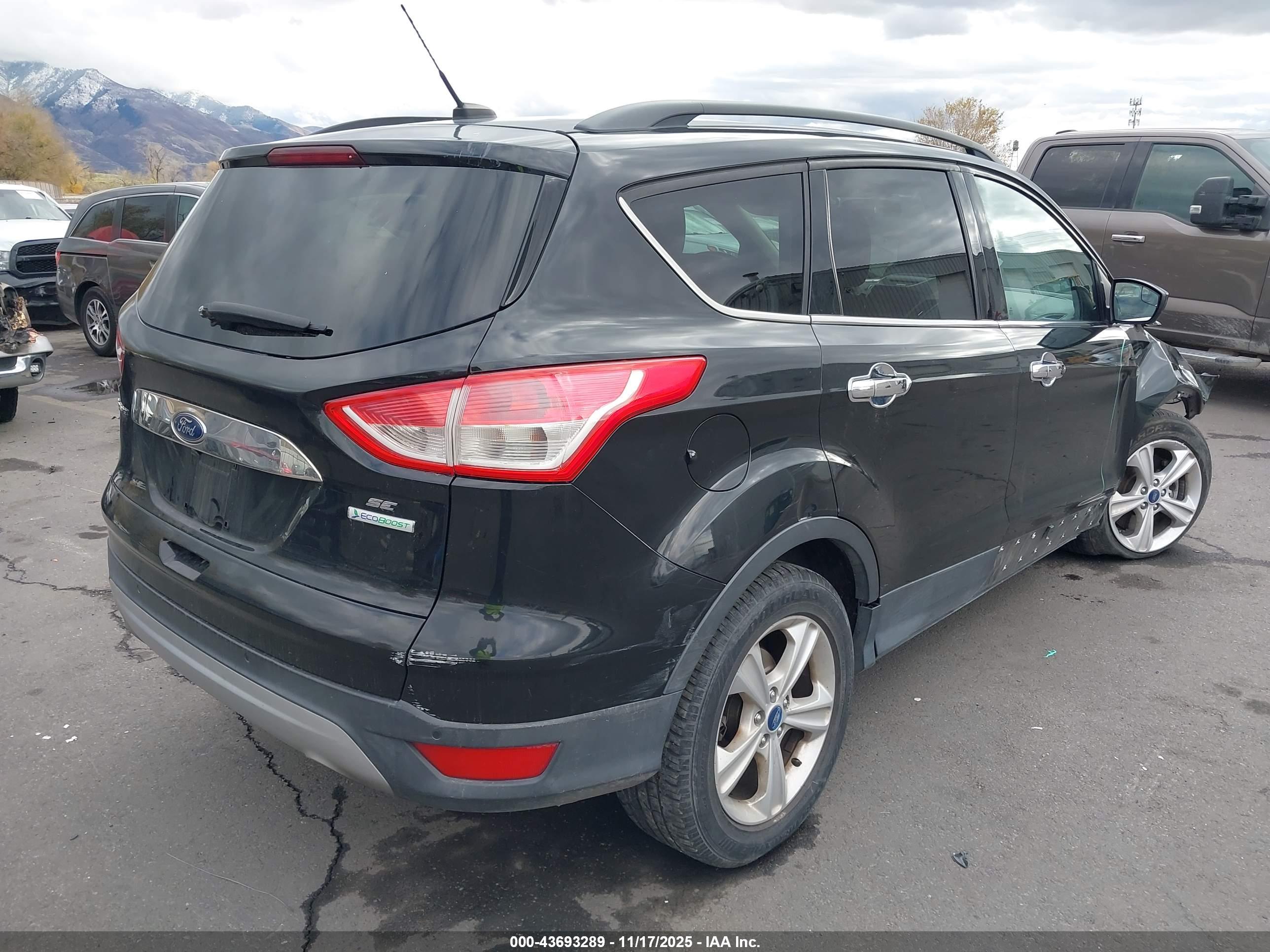 FORD ESCAPE image 4