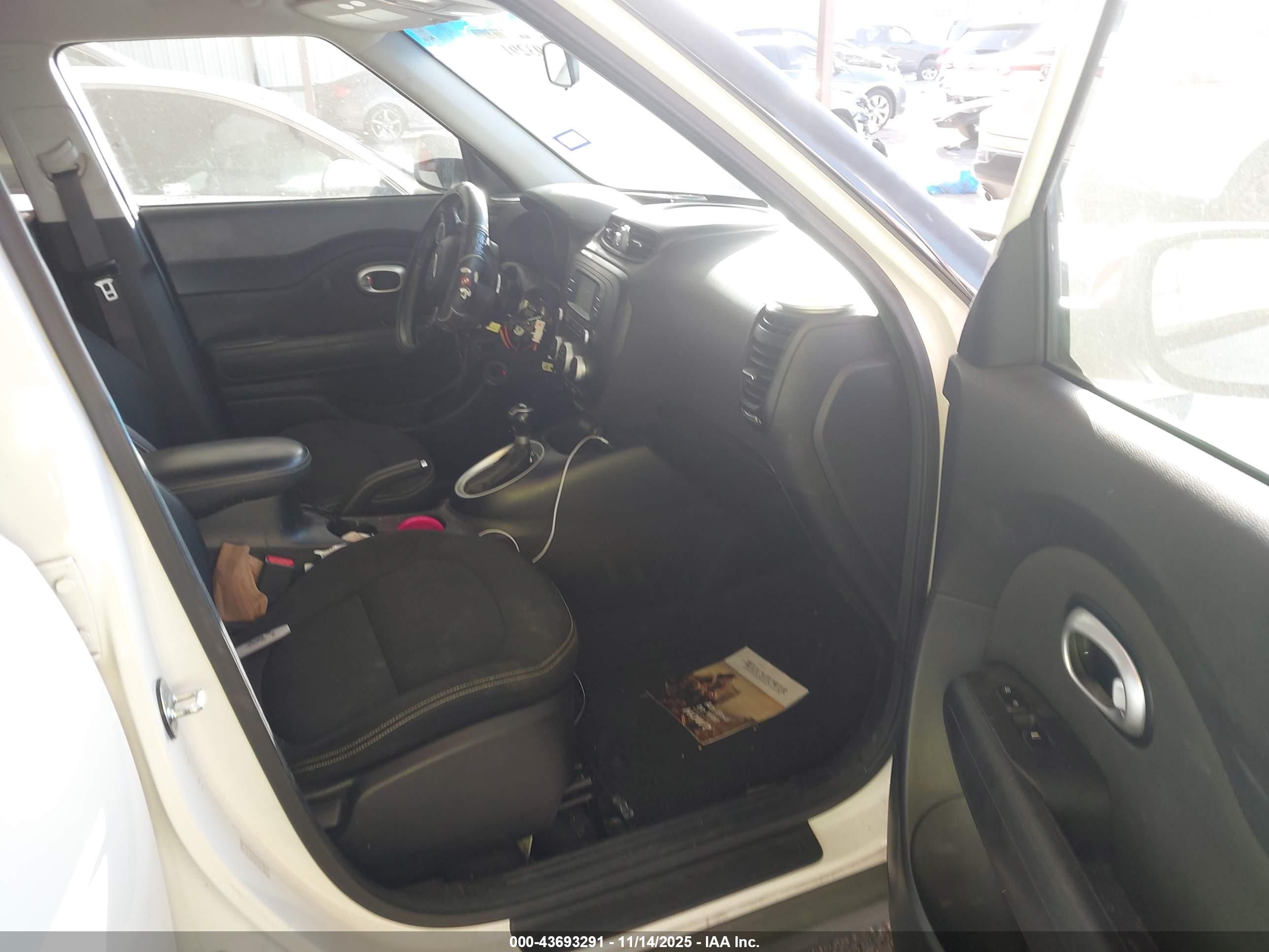 KIA SOUL image 5