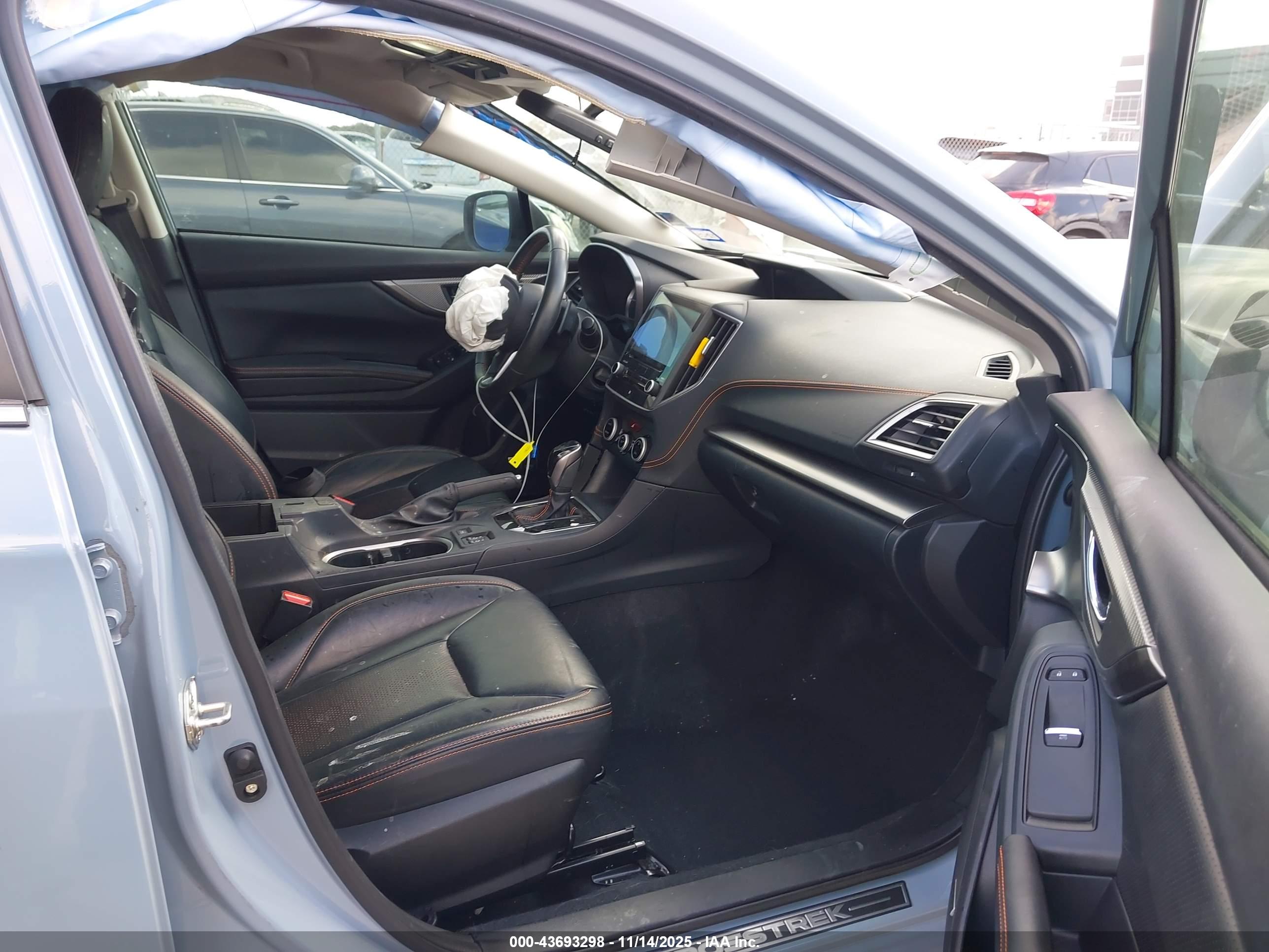 SUBARU CROSSTREK image 5