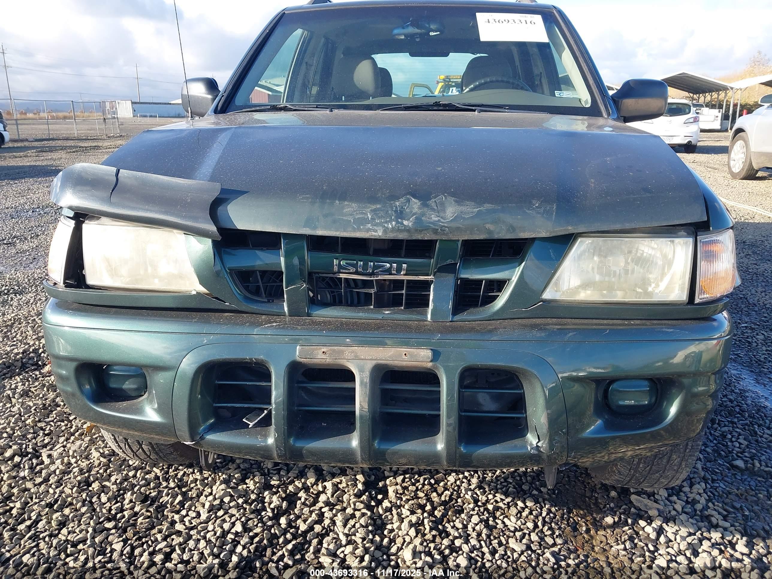 ISUZU RODEO image 6