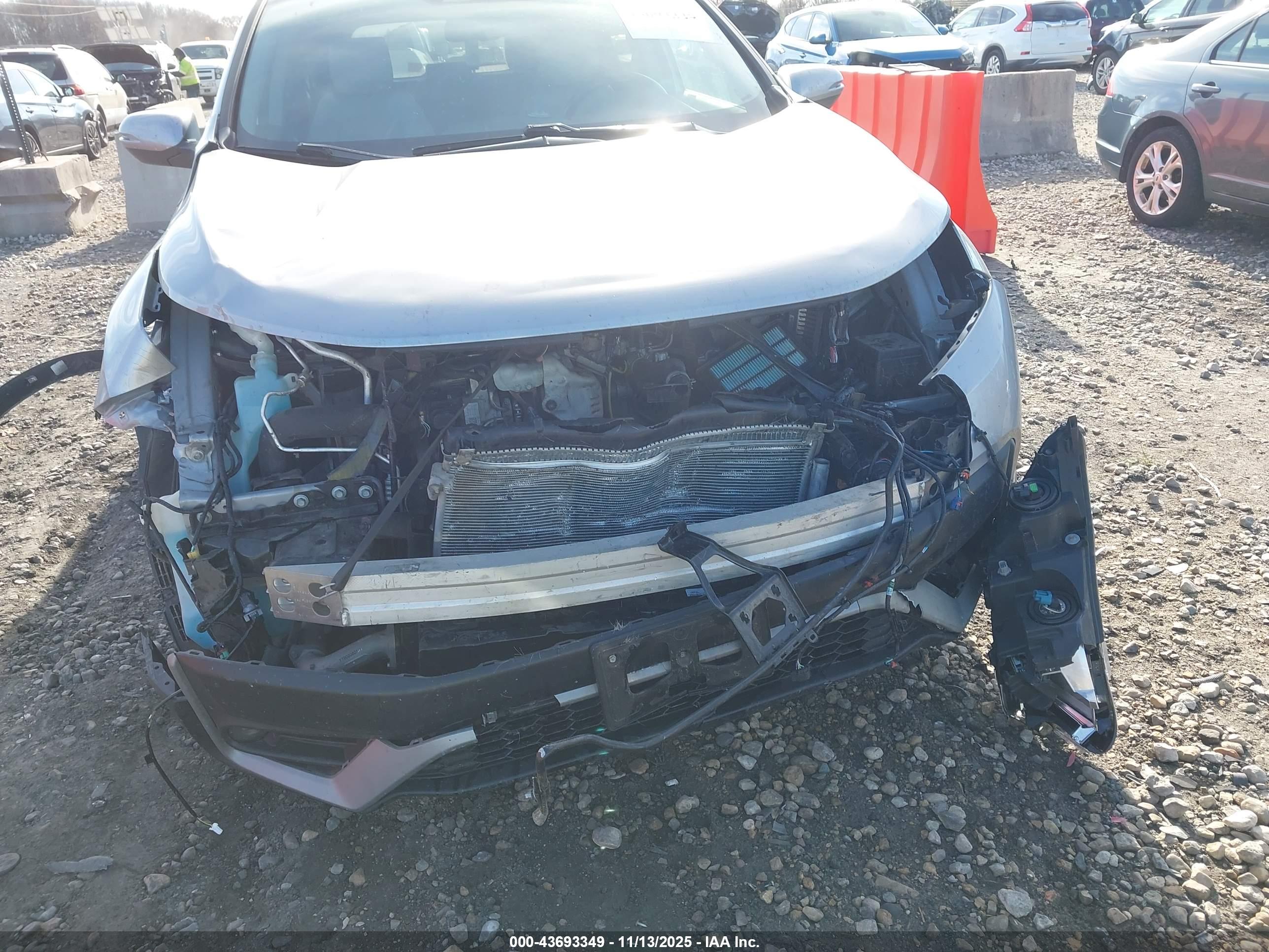 HONDA CR-V image 6