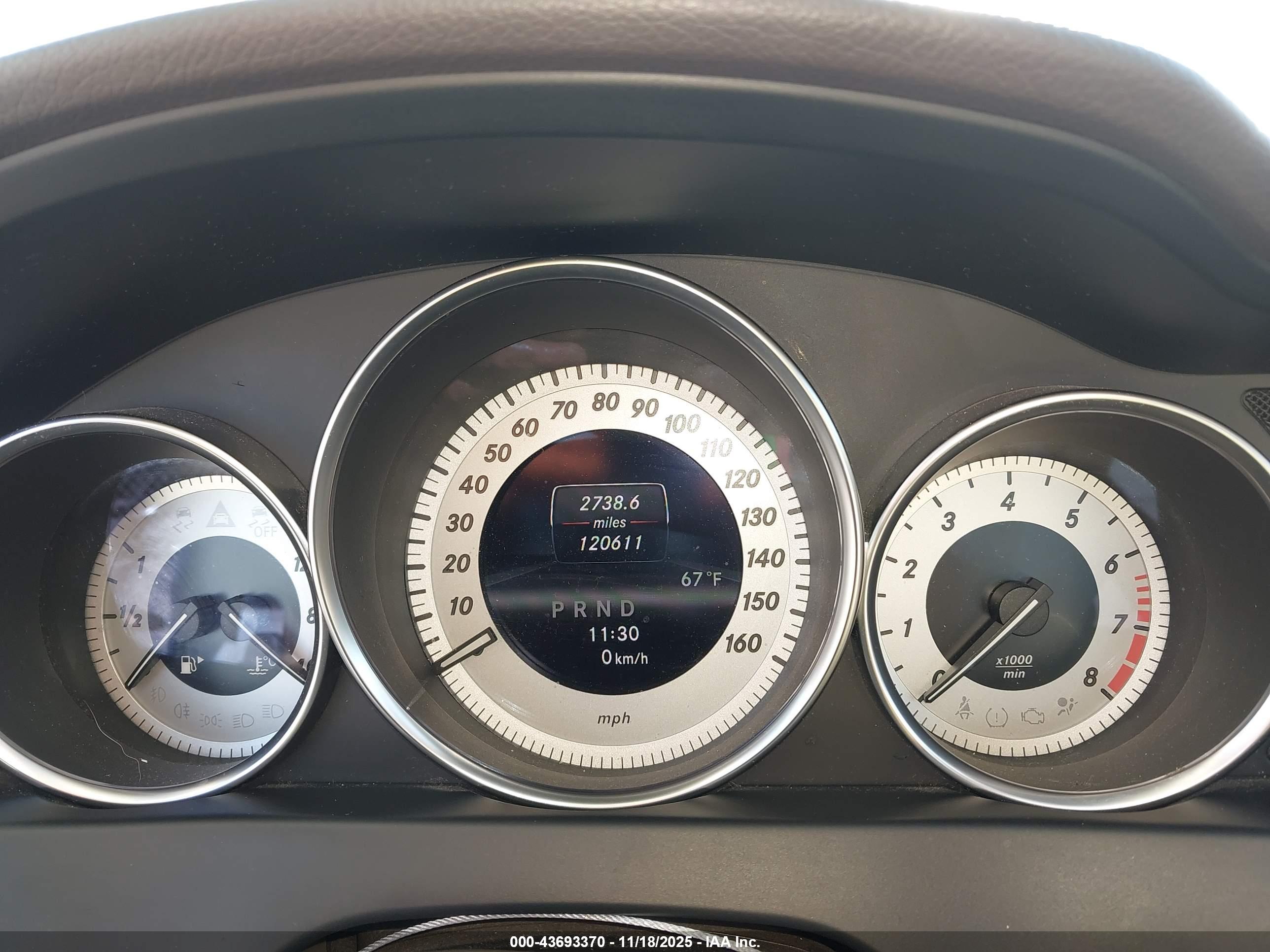 MERCEDES-BENZ C image 7