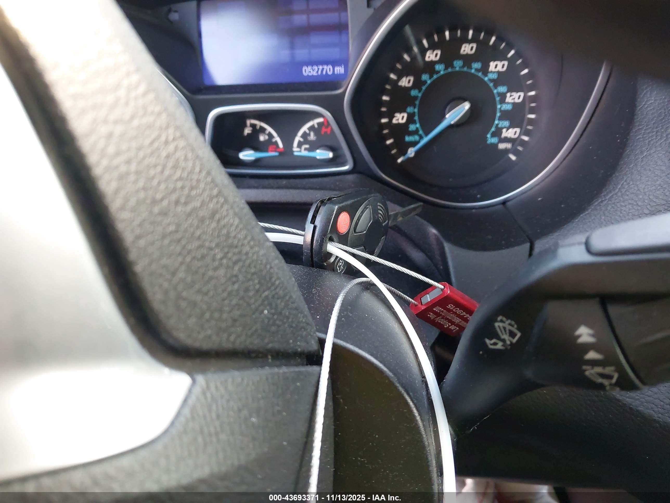 FORD FOCUS image 11