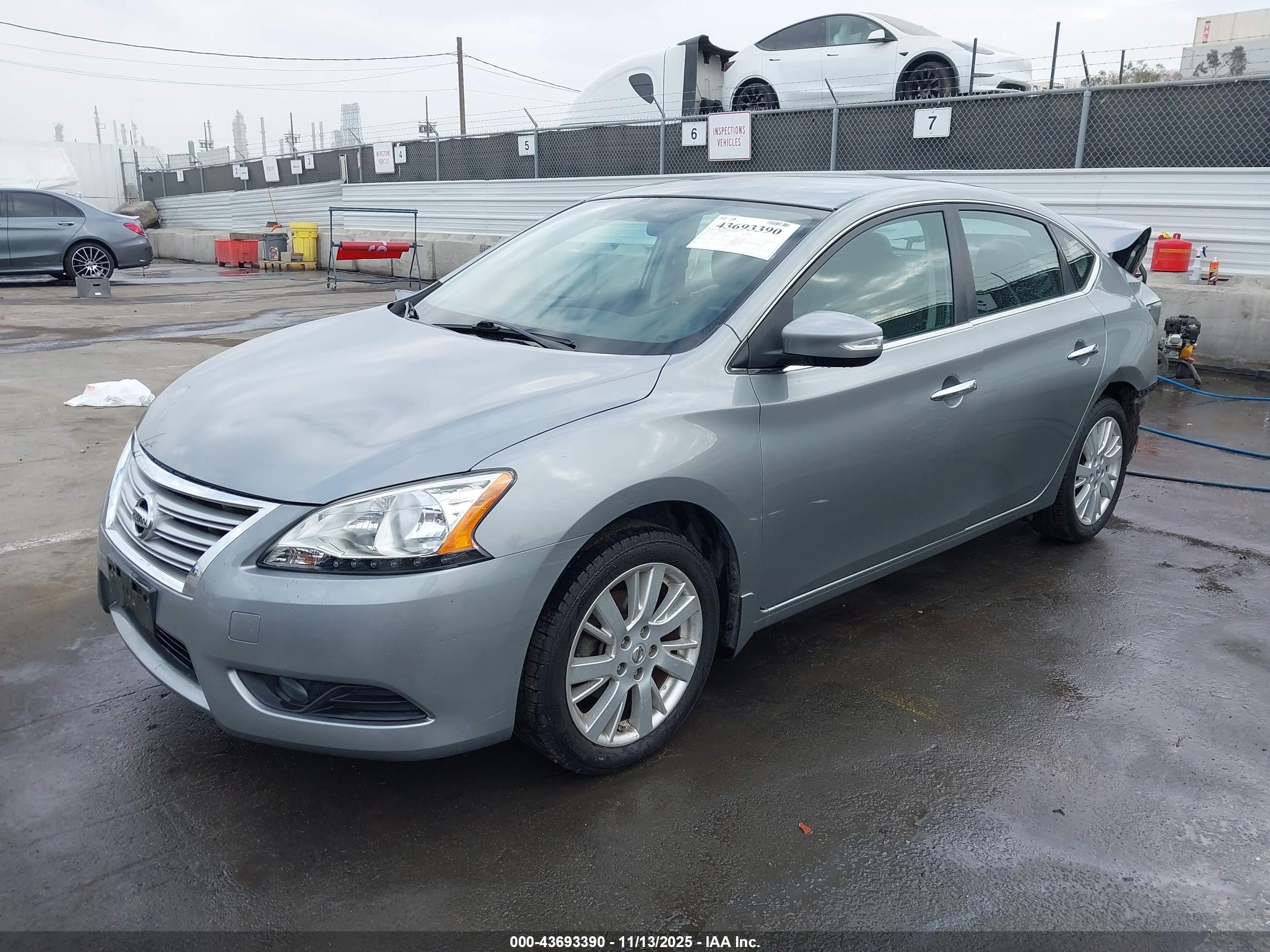 NISSAN SENTRA image 2